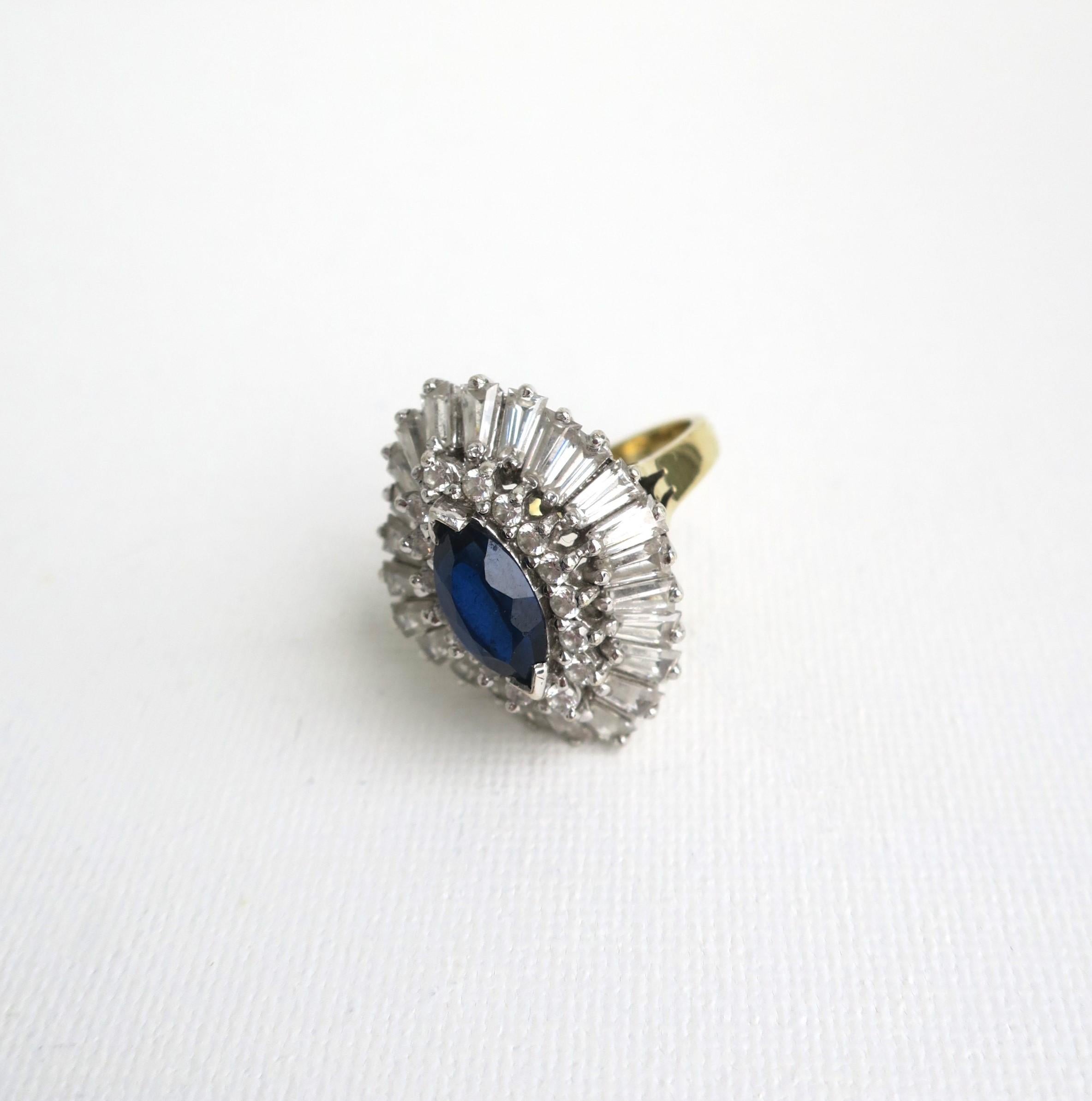 da uomo o donna Anello Cocktail Vintage By 1960 con diamanti finti e zaffiro in oro vermeil in vendita
