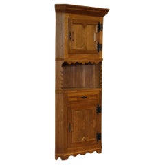 Vintage 1960er Eckschrank aus massiver Eiche im Stil von Kjærnulf, Dänische Moderne