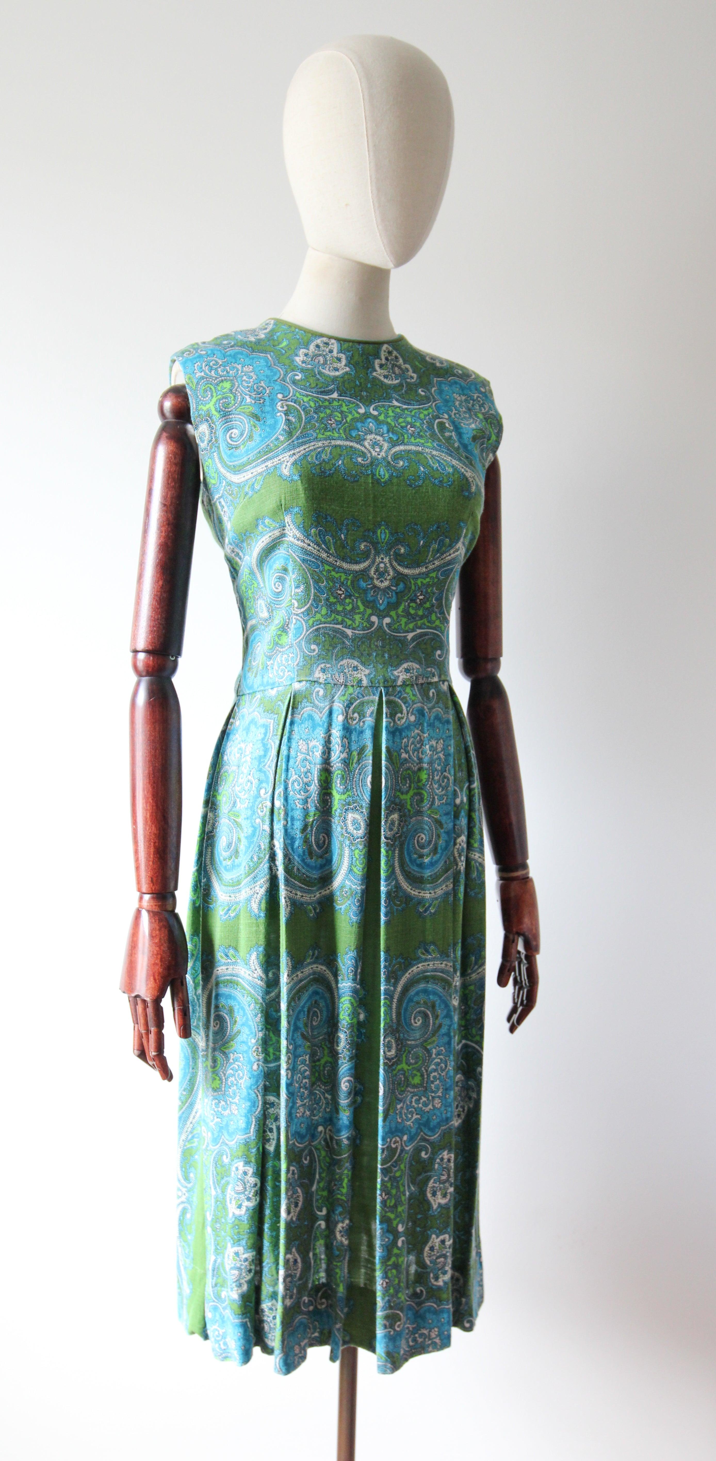 Gray Vintage 1960's cotton paisley dress aqua coloured day dress box pleat UK 10 US 6 For Sale