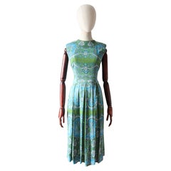 Abito vintage anni '60 in cotone paisley color acqua con pieghe a scatola UK 10 US 6