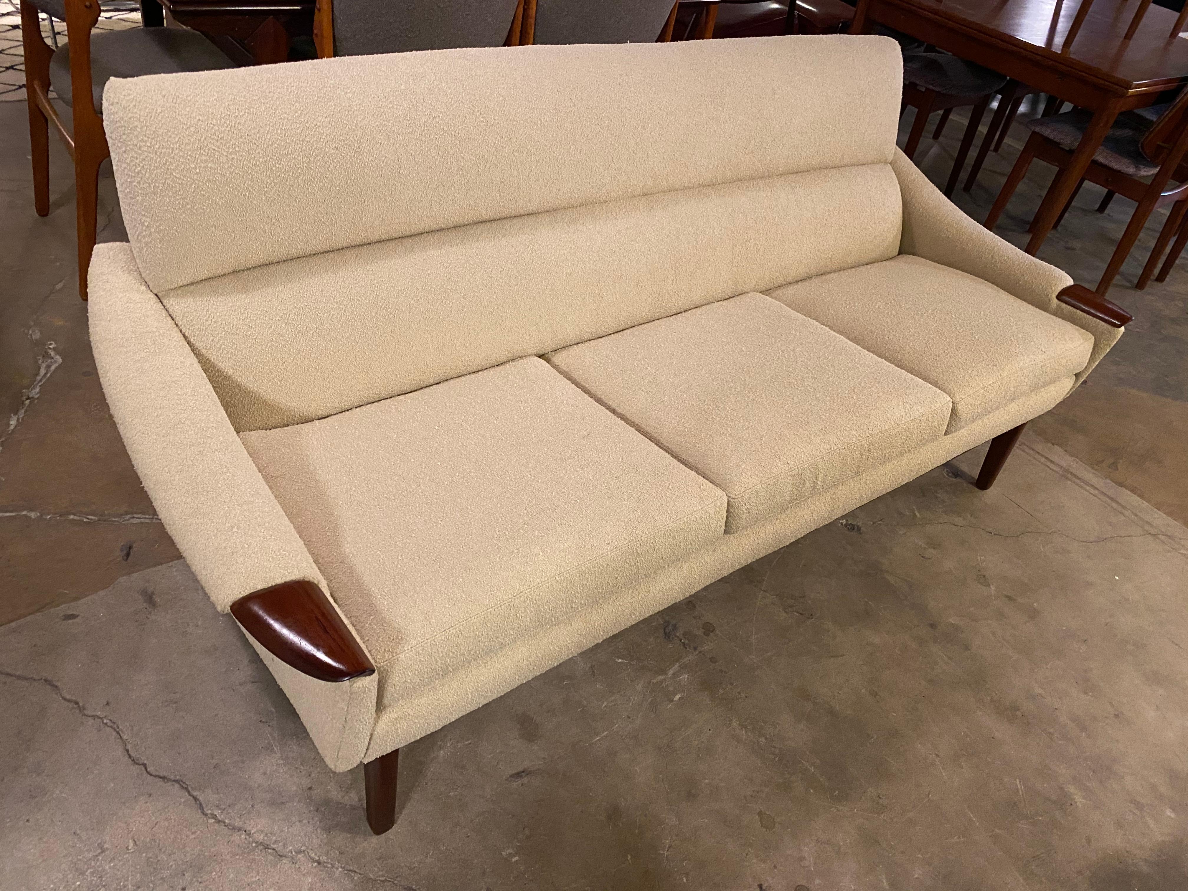 Vintage 1960s Cream Boucle Walnut Sofa by R. Huber & Co. In Good Condition In San Antonio, TX