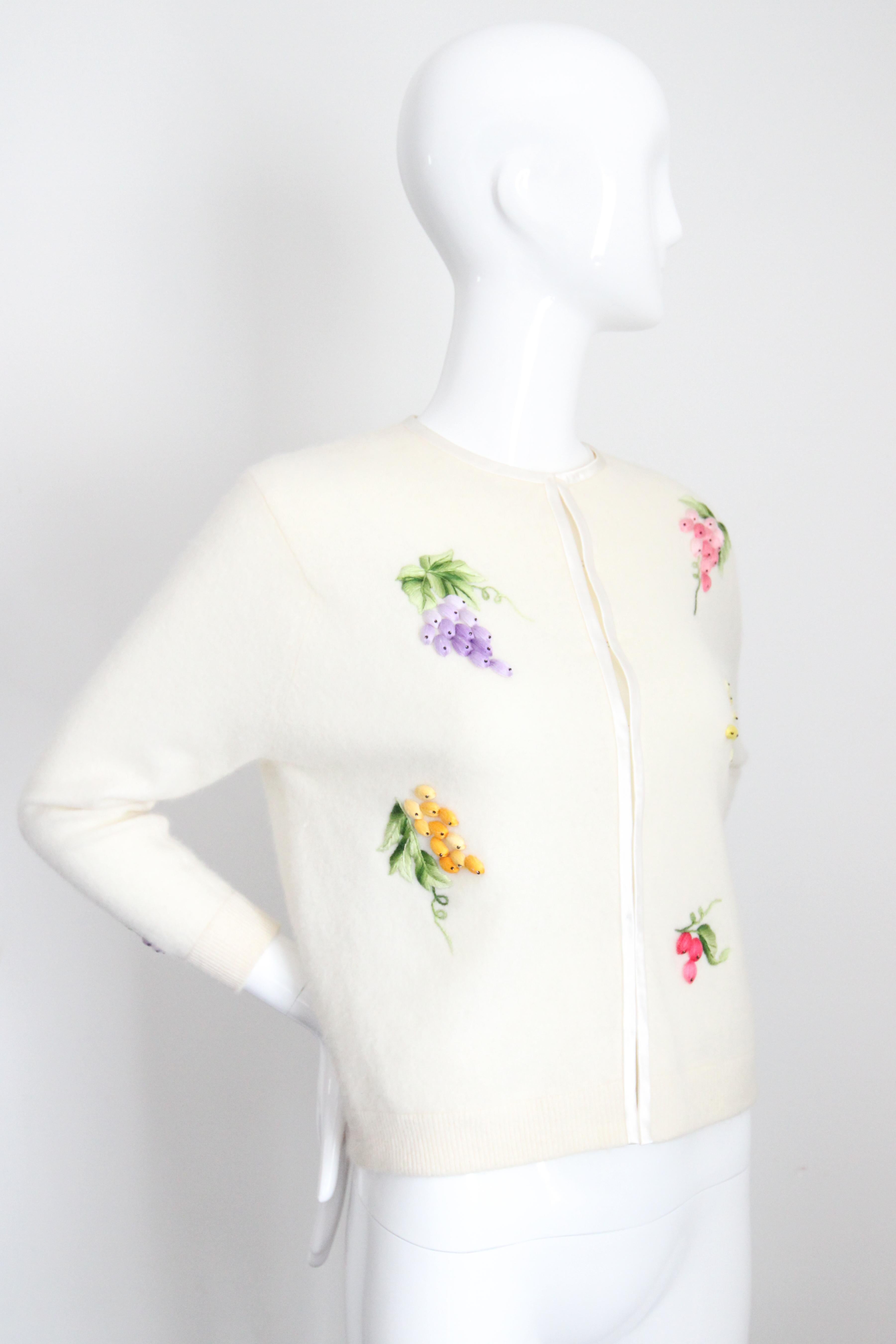 Women's Vintage 1960's Cream Embroidered Grapevine Cardigan Sweater UK 12-14 US 8-10