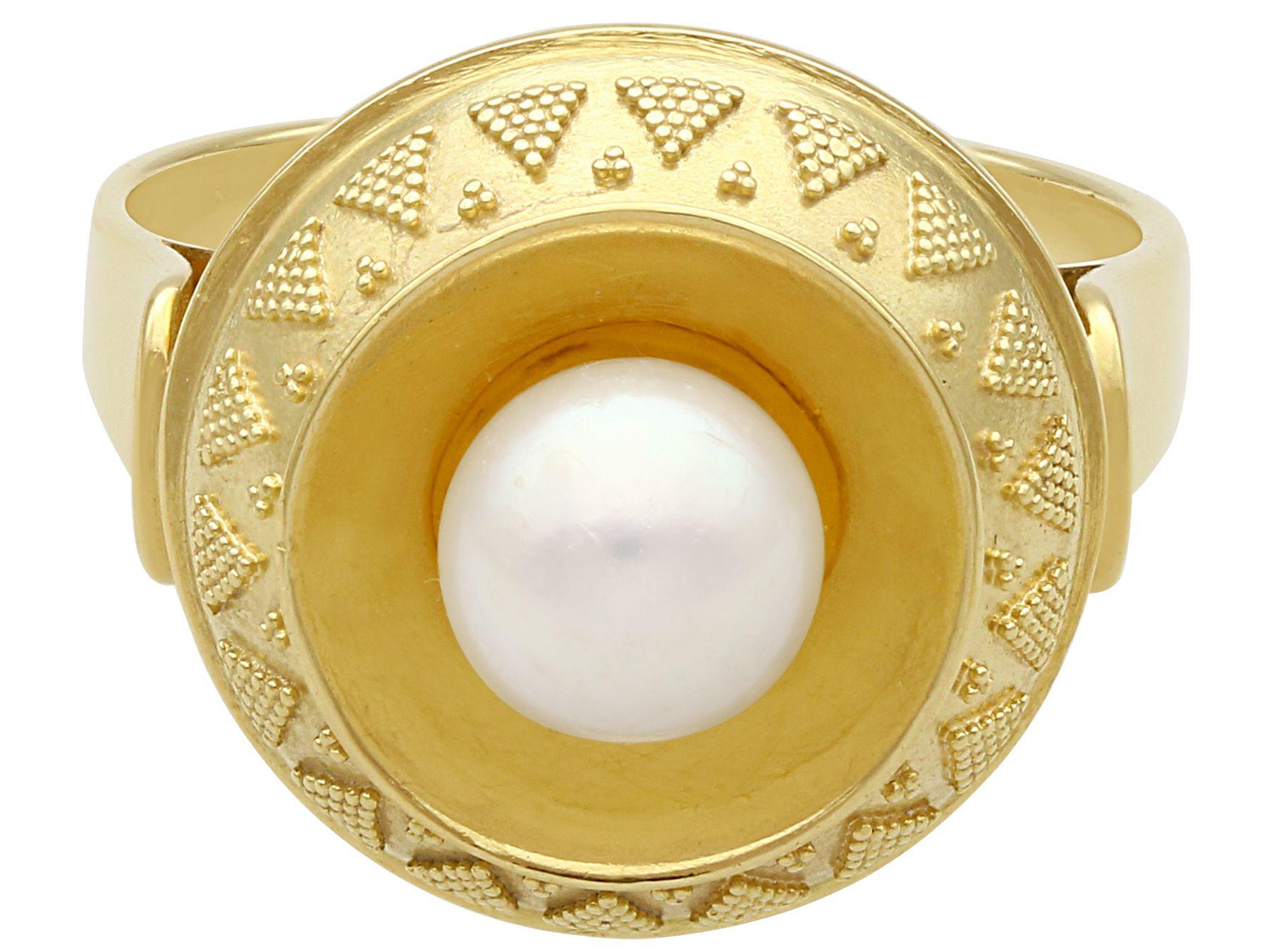 Round Cut 1960s Cultured Pearl 14k Yellow Gold Cocktail Ring For Sale