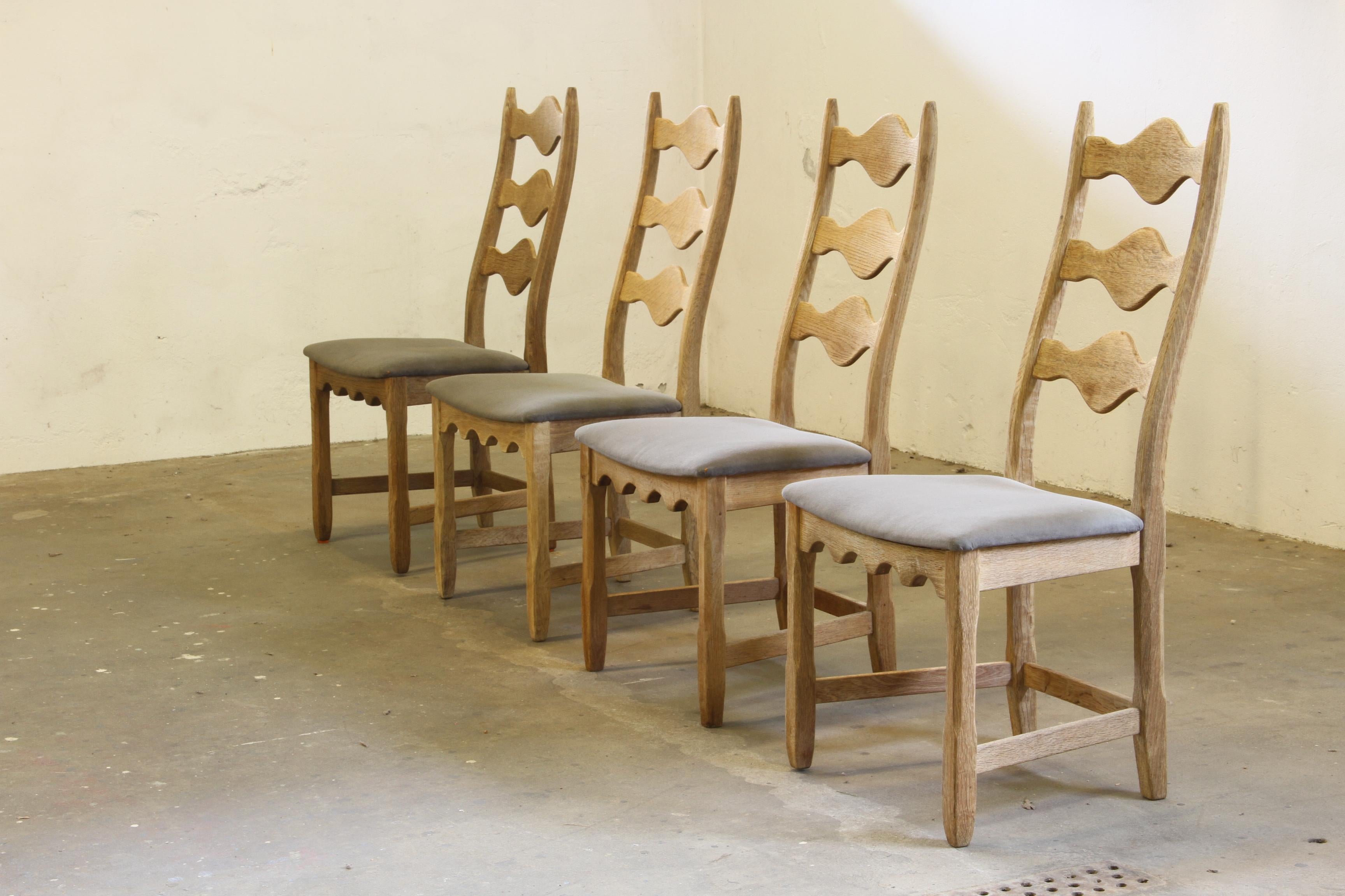 Vintage 1960s Danish Brutalist Ladderback light raw Oak Chairs in the style of H In Good Condition For Sale In Store Heddinge, DK