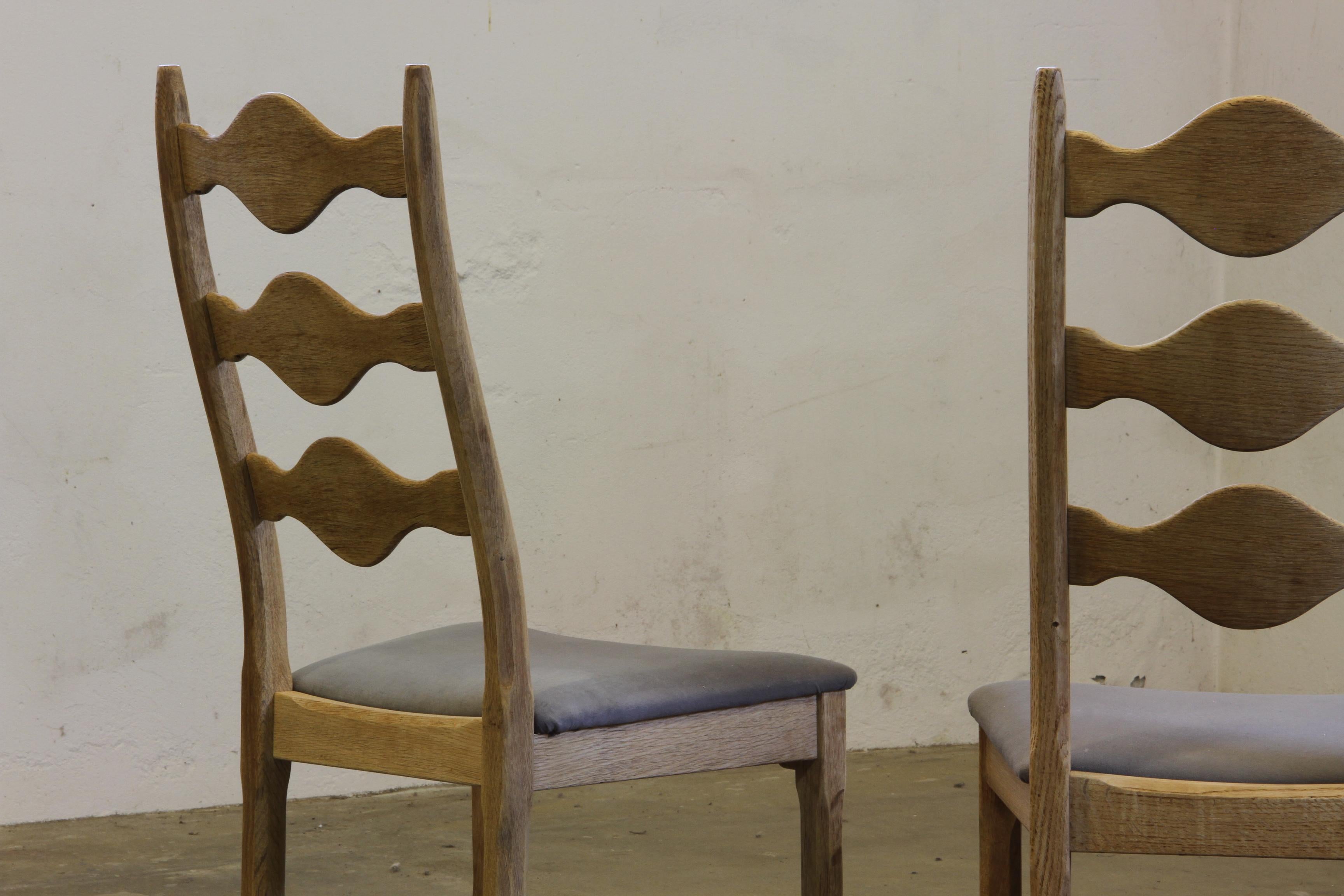 Vintage 1960s Danish Brutalist Ladderback light raw Oak Chairs in the style of H For Sale 3