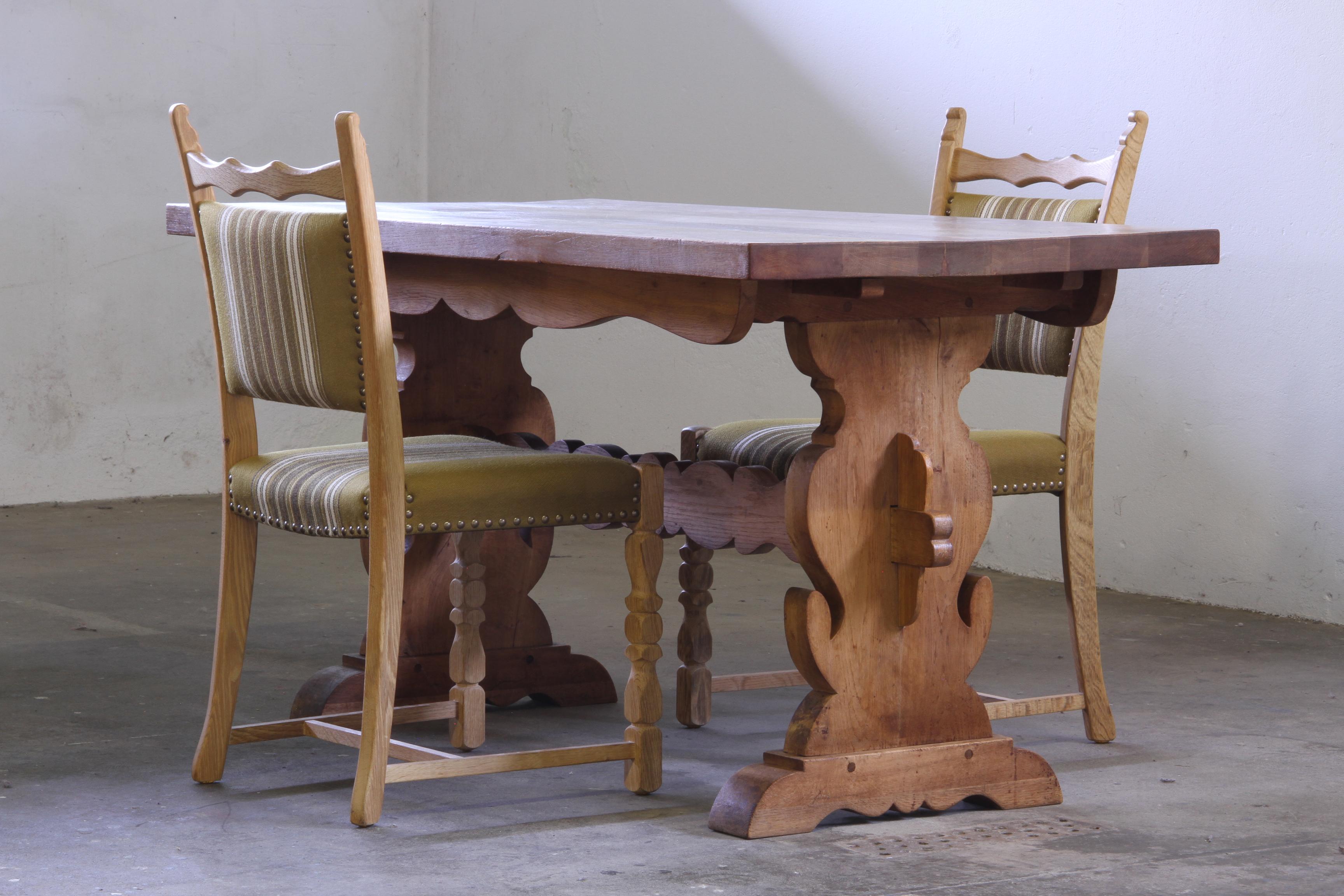Vintage 1960s Danish Farmhouse Dining / Kitchen Table in Solid Oak, Old Pub en vente 12