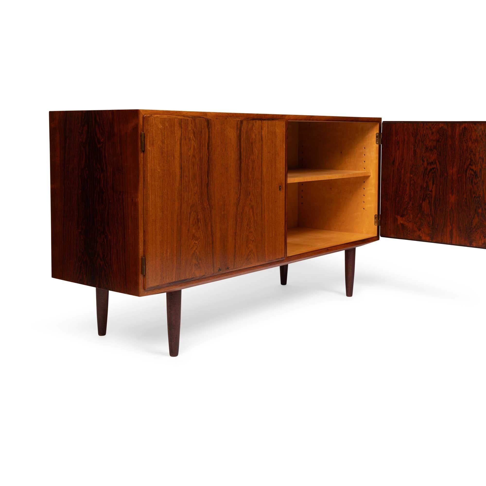 Vintage 1960s Danish Mid-Century Rosewood Sideboard Credenza For Sale 1