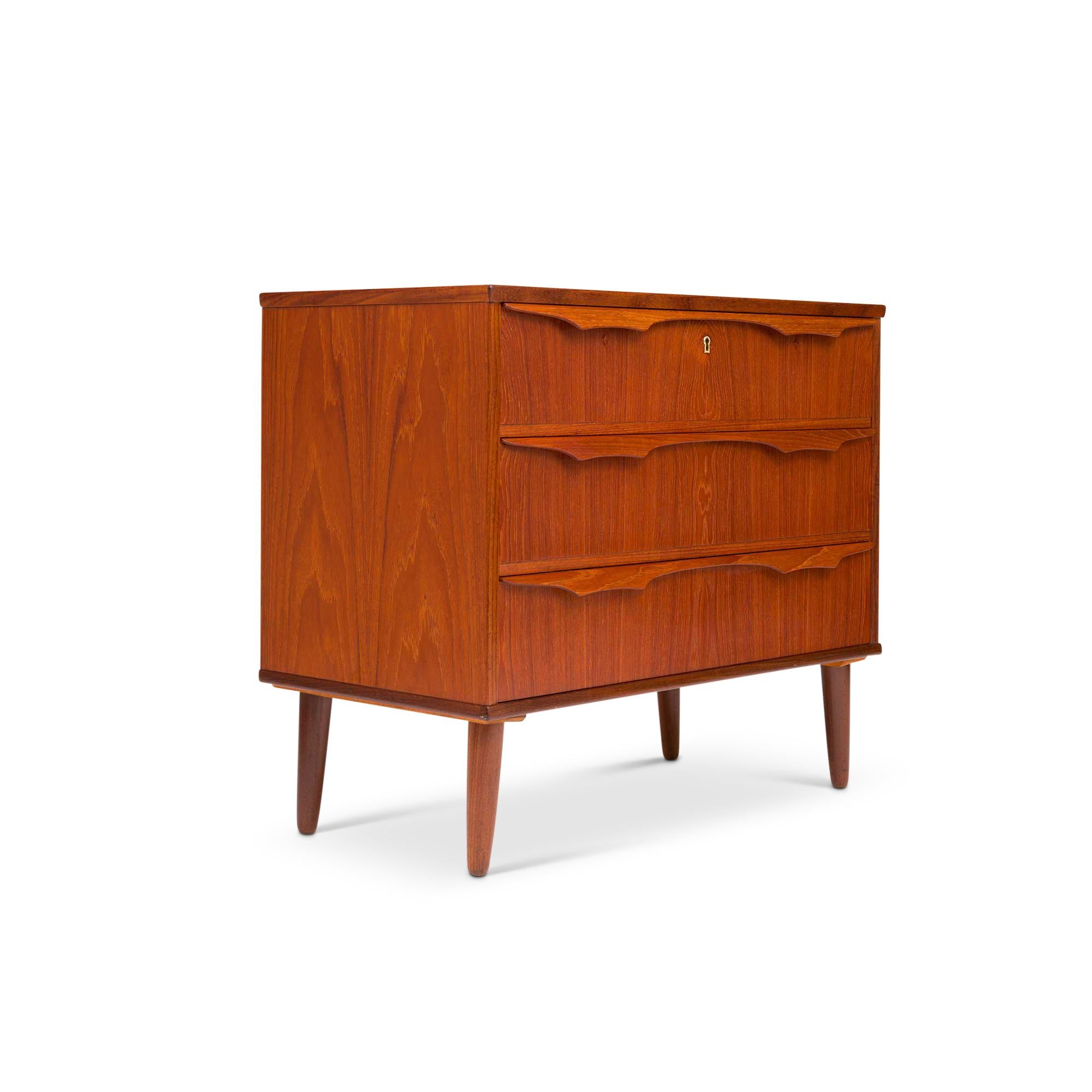 Mid-Century Modern Vintage 1960s Danish Mid-Century Three Drawer Dresser in Teak For Sale