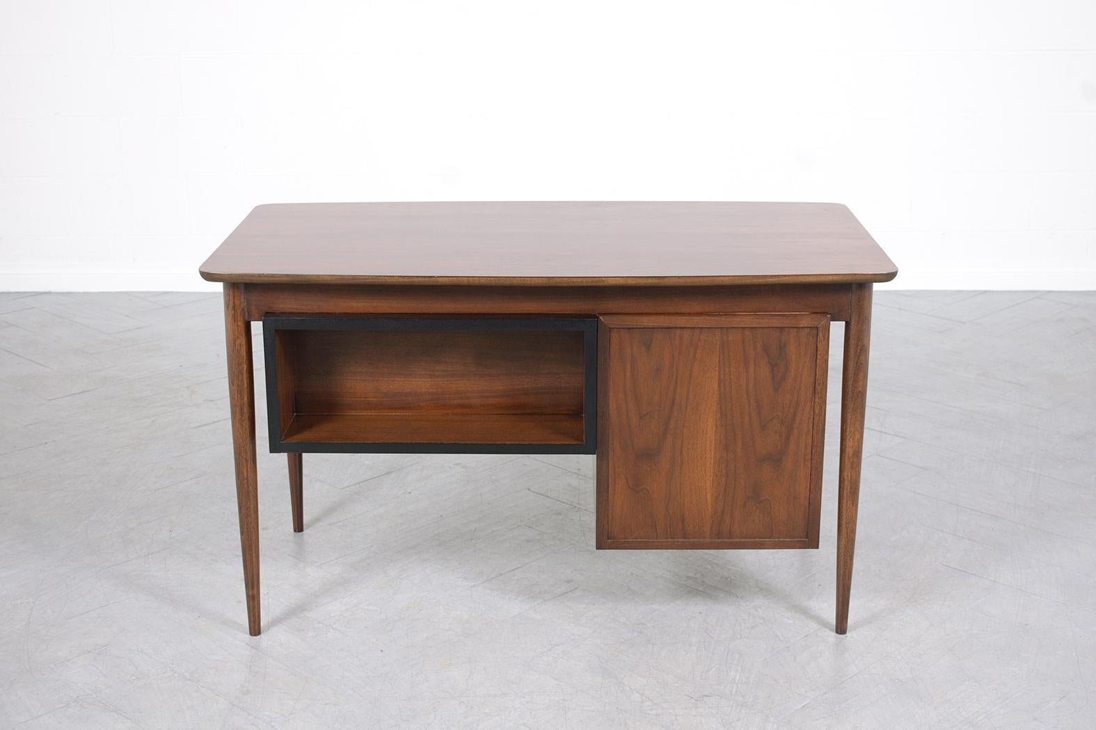 Danish Modern Executive Desk in Walnut with Ebonized Accents 5