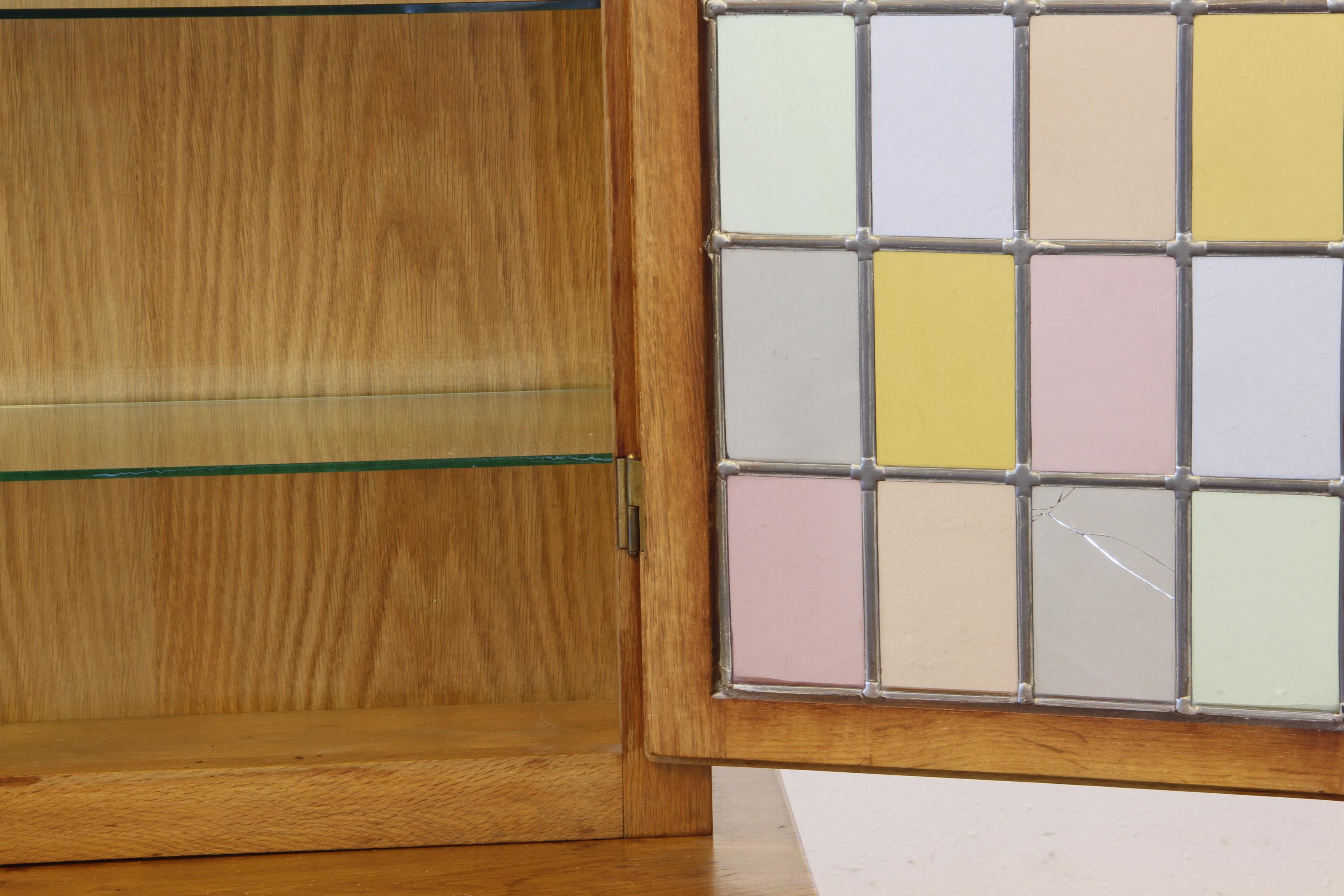 Vintage 1960s Danish Modern Oak China Display Cabinet Stil von Kjærnulf im Angebot 10