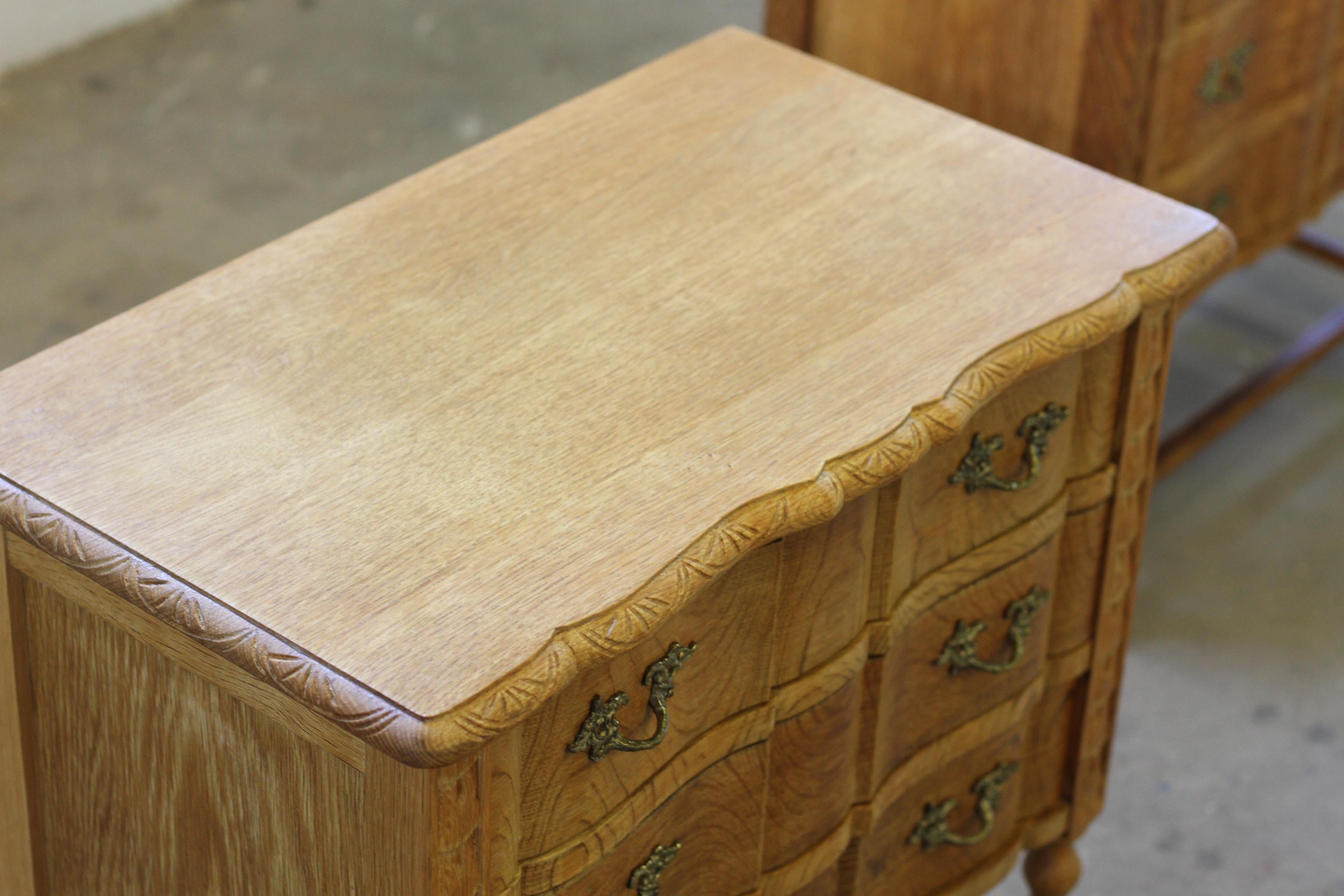 Vintage 1960s Danish Modern Oak Dressers style of Kjærnulf, Bedside/nightstand 6