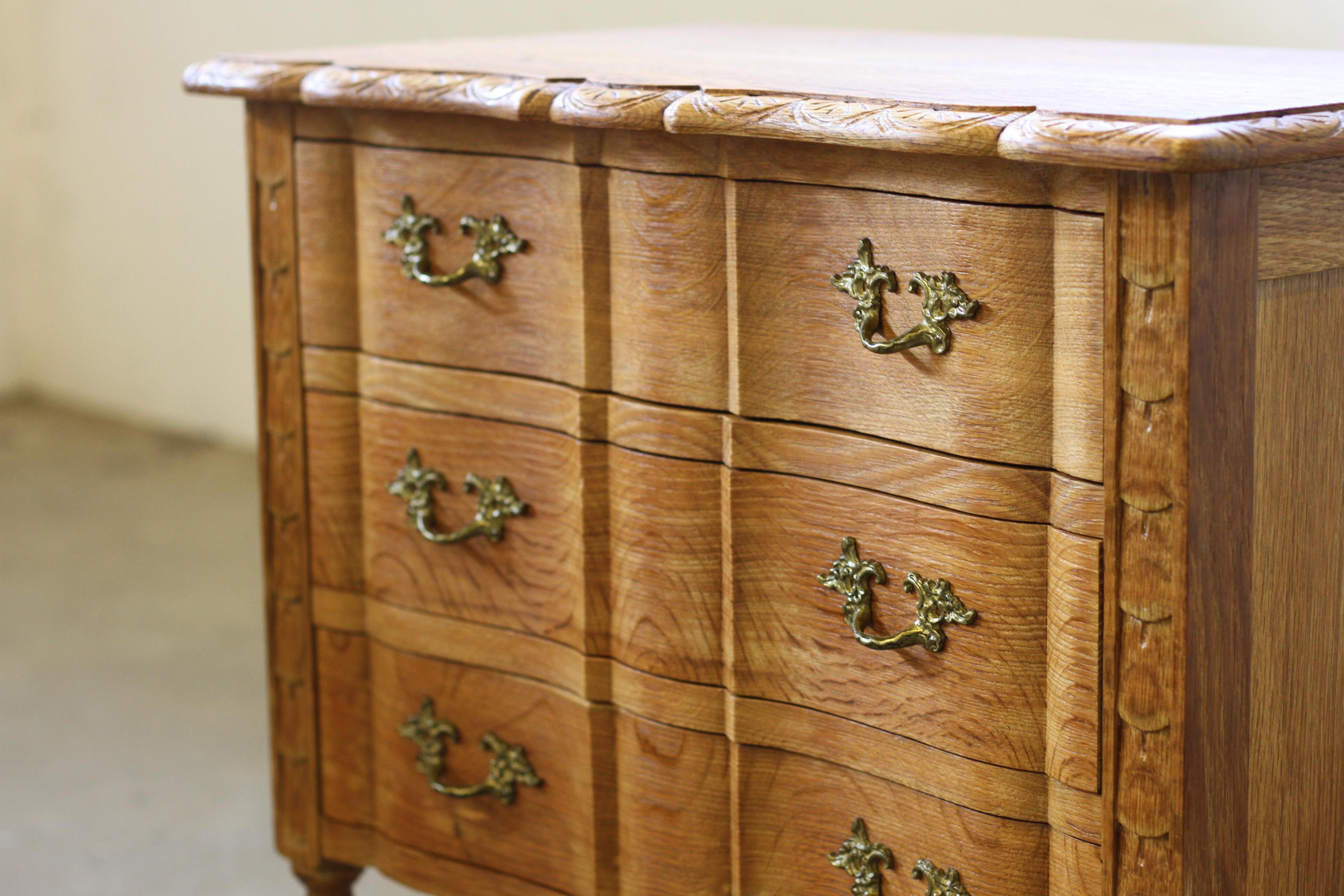 Vintage 1960s Danish Modern Oak Dressers style of Kjærnulf, Bedside/nightstand 1