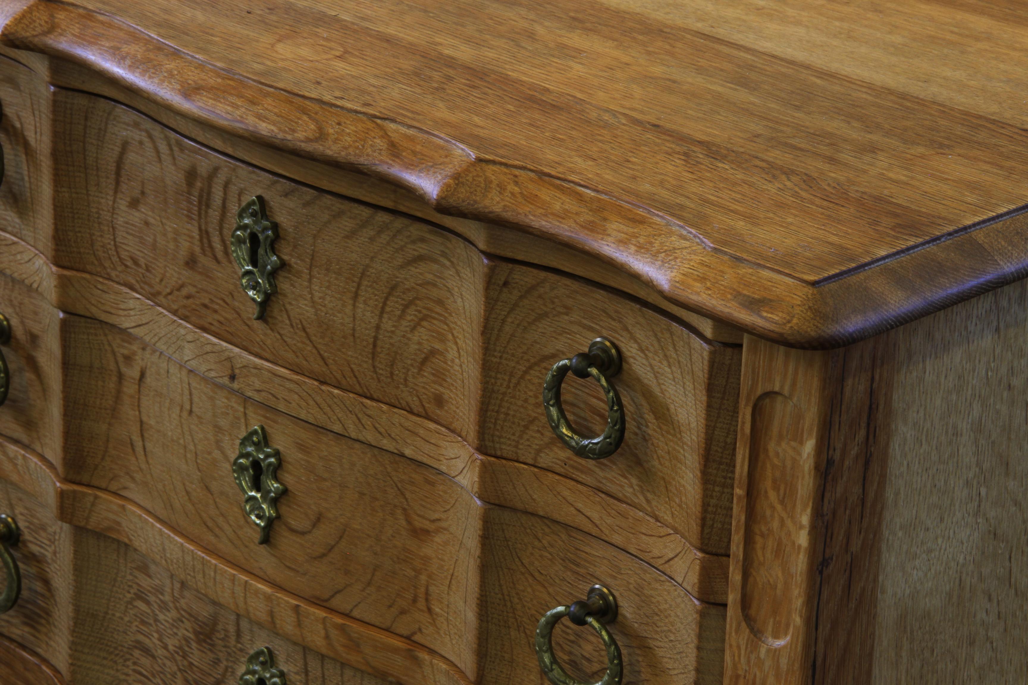 Milieu du XXe siècle Vintage 1960s Danish Modern Oak Nightstands, Bedside Tables, Kjærnulf Style en vente
