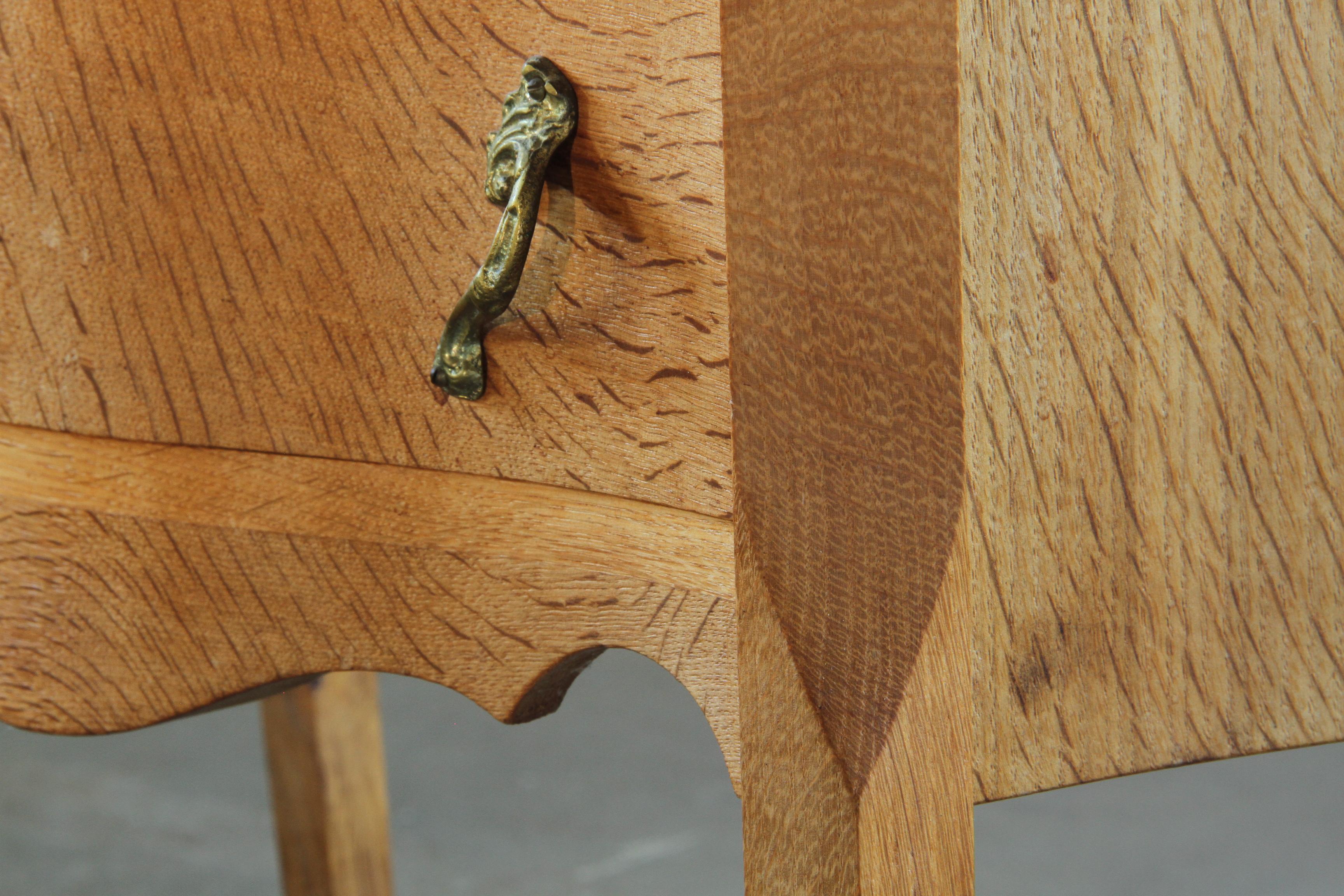 Comodini danesi moderni in Oak del 1960 - Henning Kjærnulf stile barocco in vendita 5