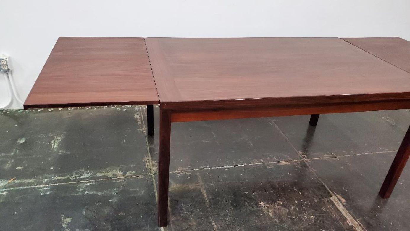 Vintage 1960s Danish Modern Rosewood Extendable Dining Table Made In Denmark For Sale 10