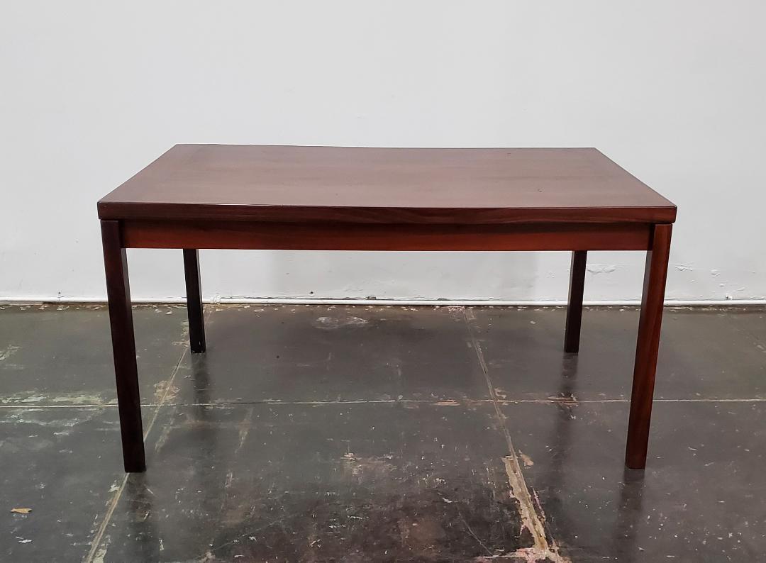 Vintage 1960s Danish Modern Rosewood Extendable Dining Table Made In Denmark For Sale 1