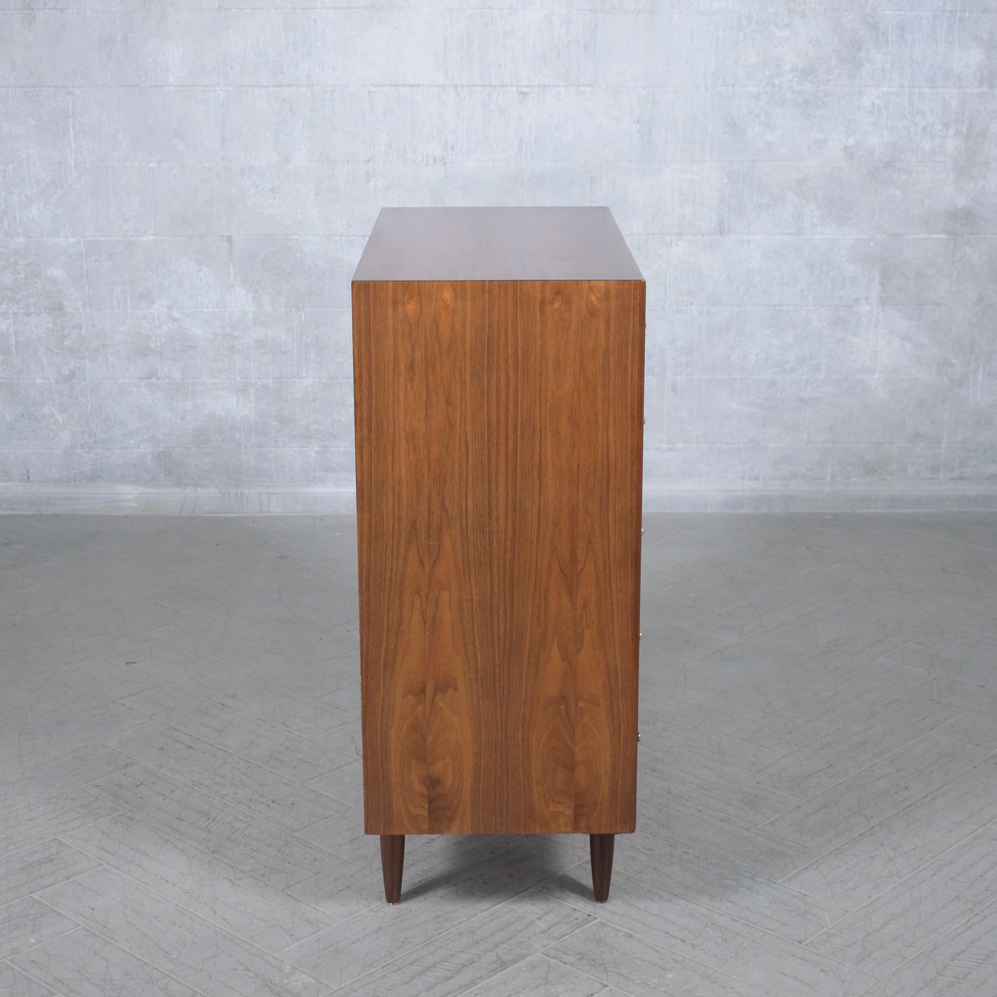 Danish Modern Mahogany Dresser: 1960s Craftsmanship Redefined For Sale 6