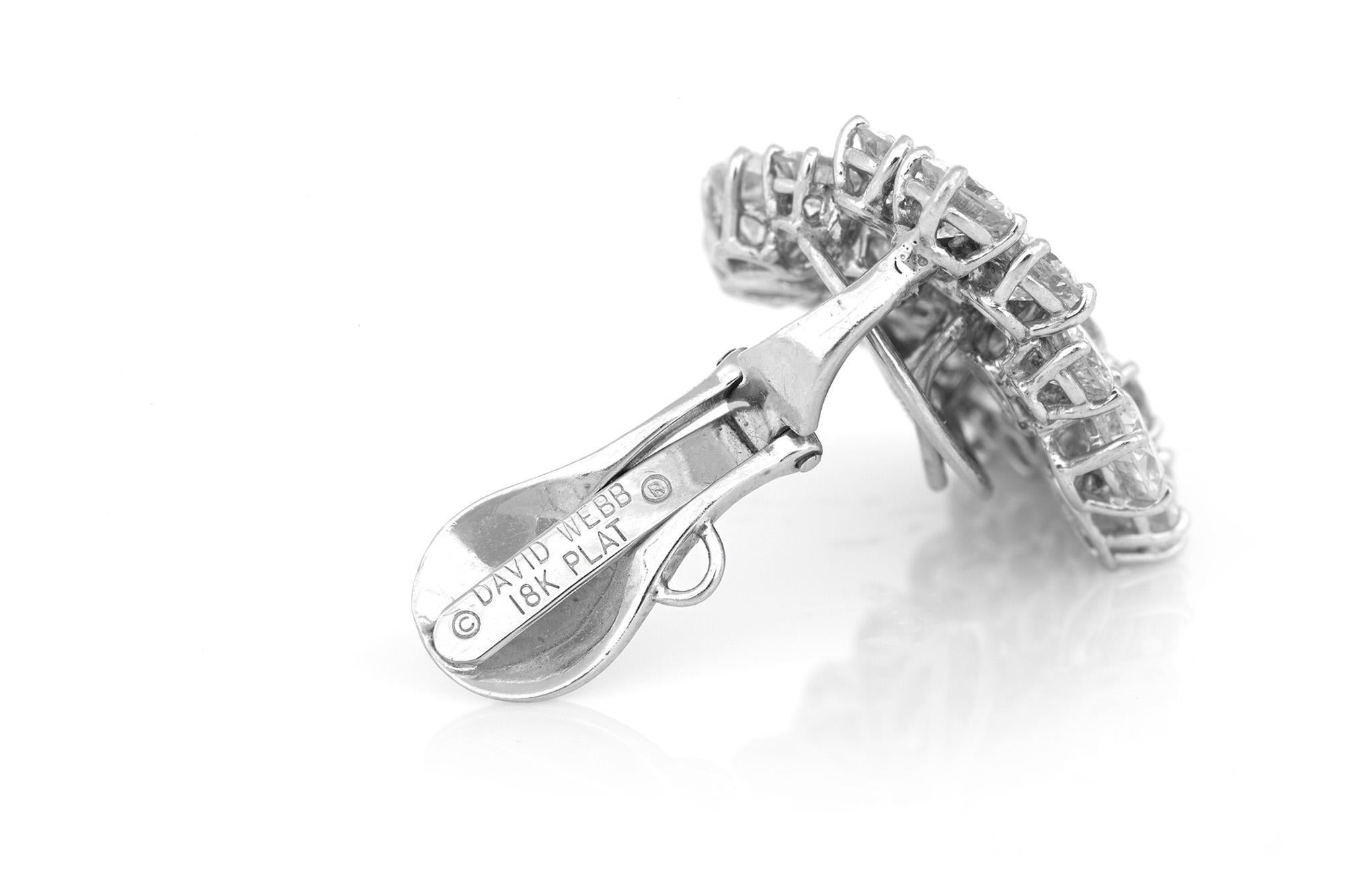 Vintage 1960s David Webb 20.00 Carat Diamond Earrings In Good Condition For Sale In New York, NY