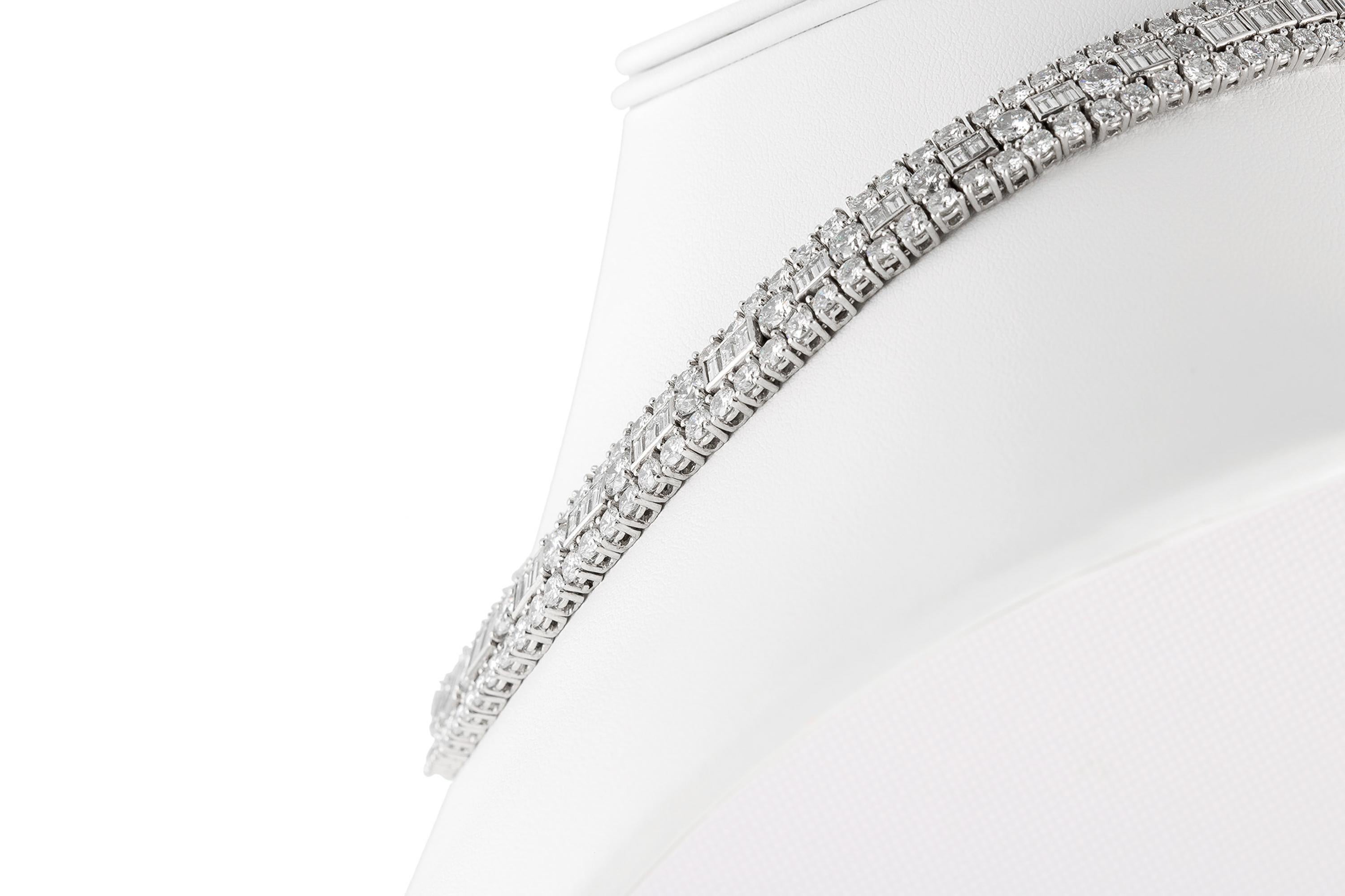 Vintage 1960s David Webb 48.00 Carat Diamond Necklace In Good Condition For Sale In New York, NY