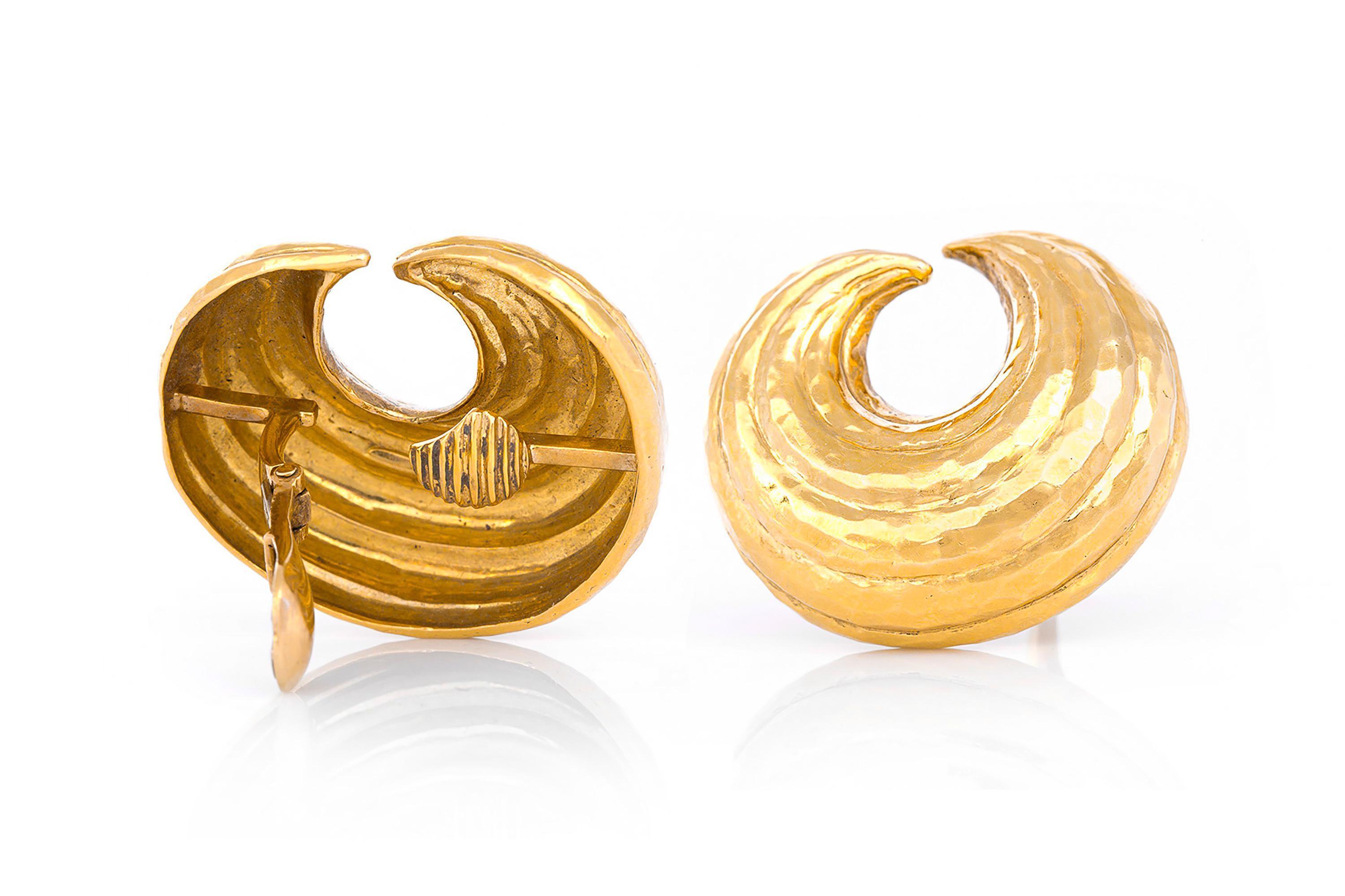Pendientes vintage de oro David Webb de los años 60 en Bueno estado para la venta en New York, NY