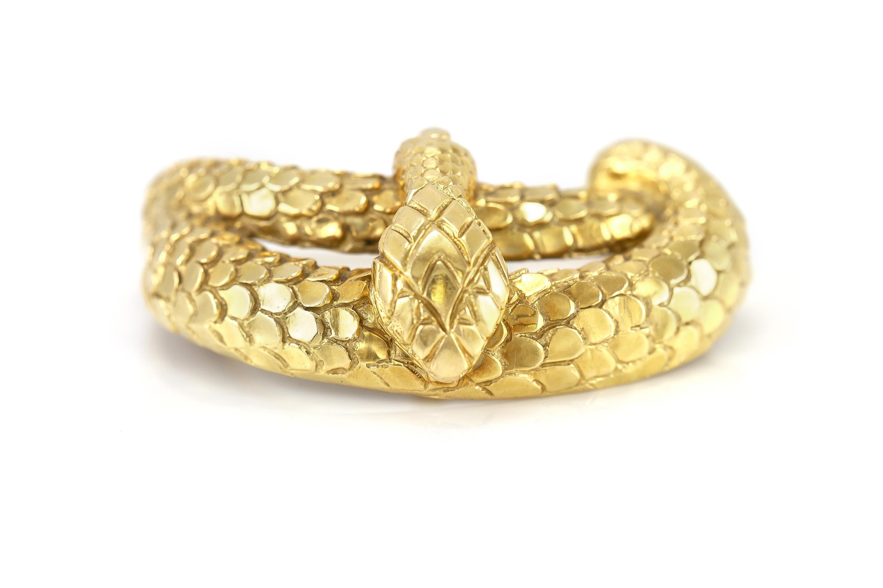 Fibbia per cintura David Webb d'oro e serpente d'epoca degli anni '60 In condizioni buone in vendita a New York, NY