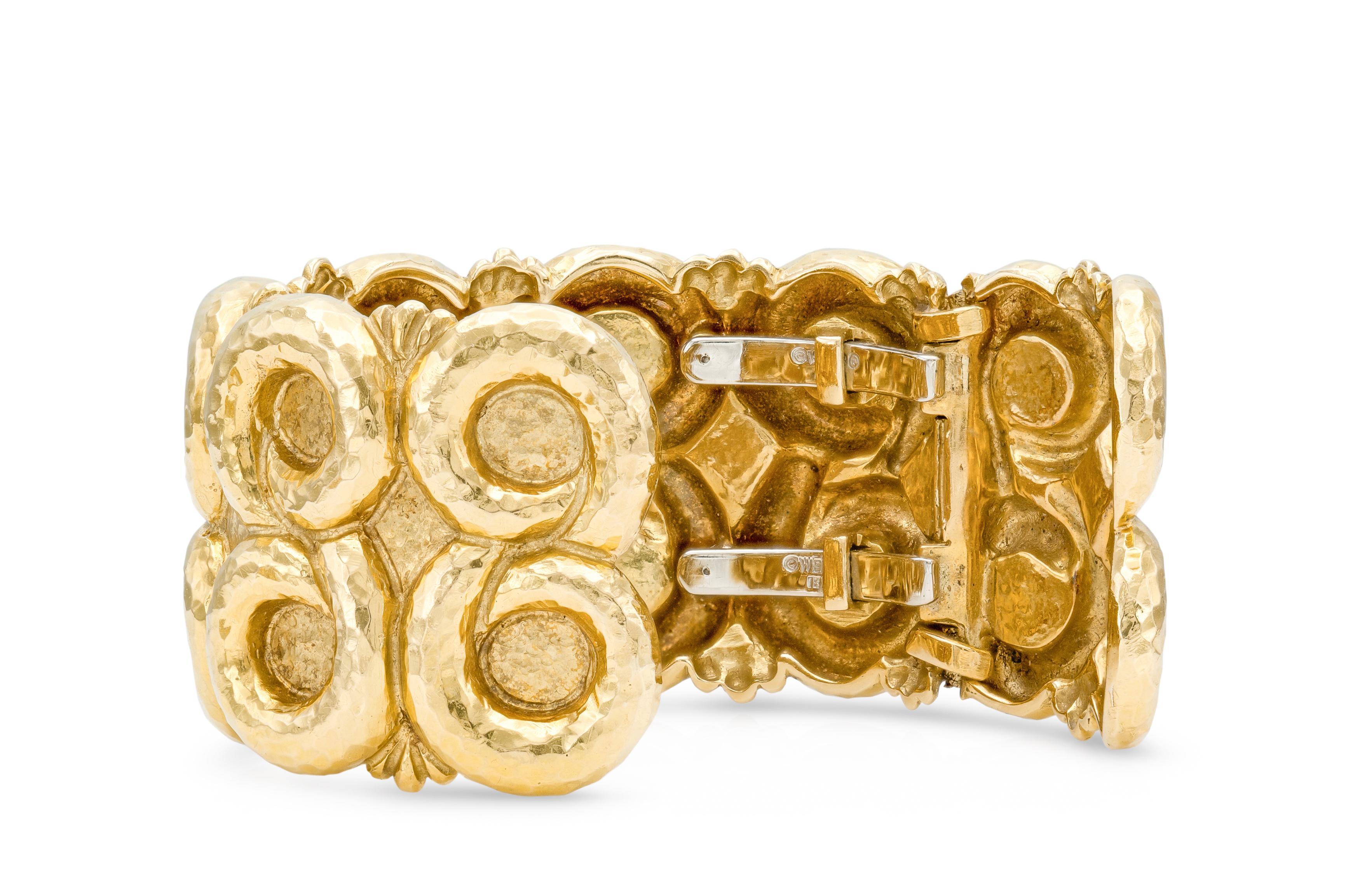 Women's Vintage 1960s David Webb Gold Swirl Cuff Bracelet For Sale