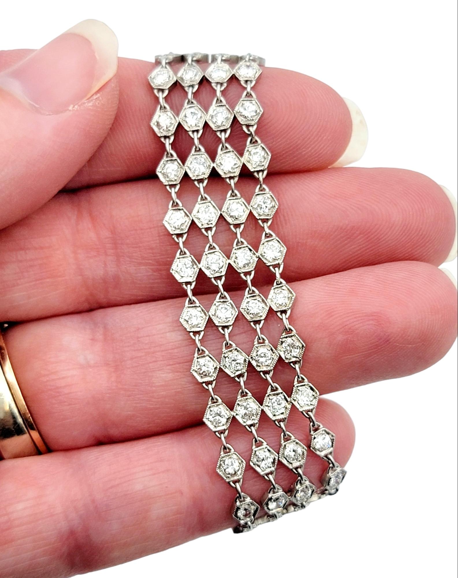 Vintage 1960's Diamond and Blue Sapphire Mesh Bracelet in 14 Karat White Gold For Sale 4