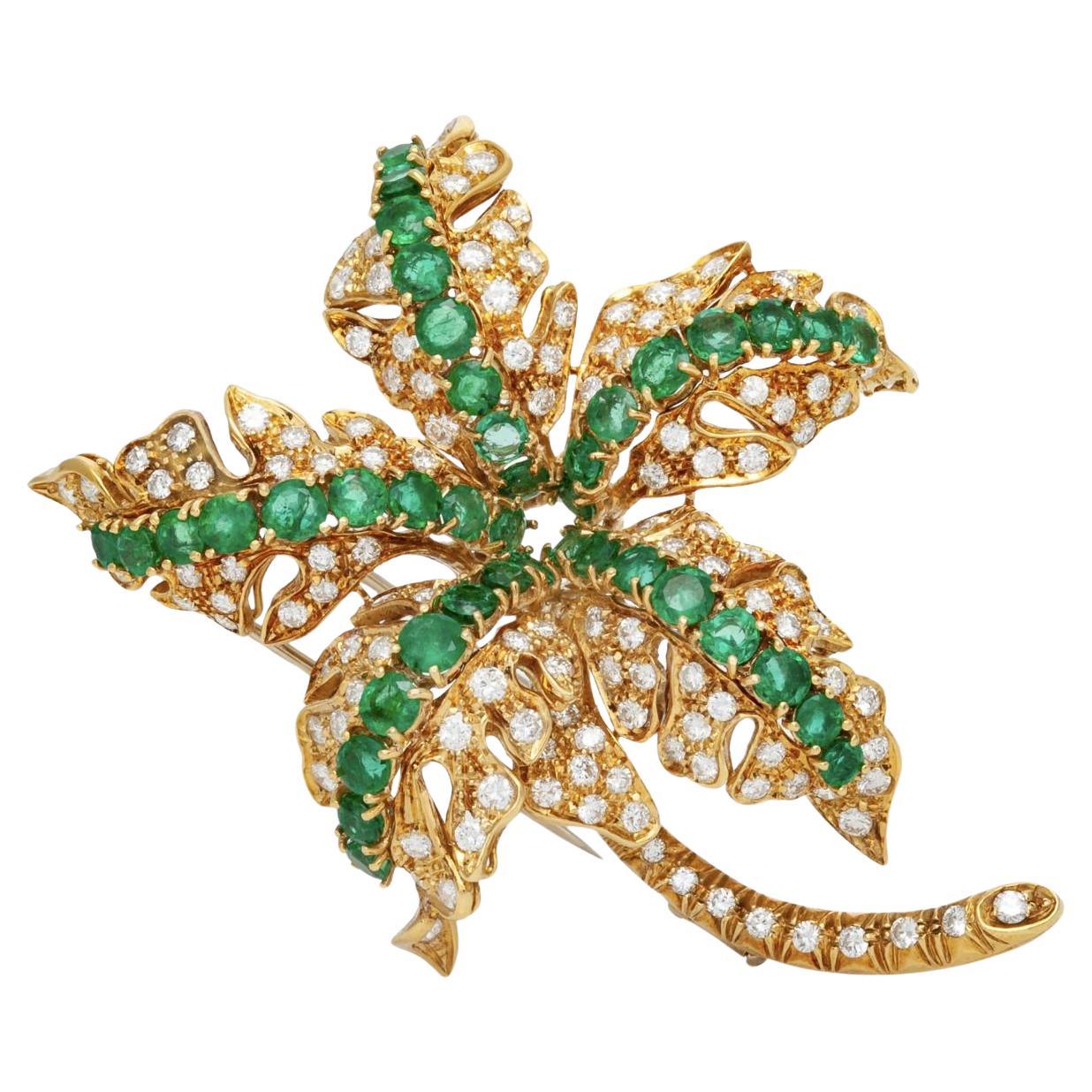 Broche palmier en diamants et émeraudes Vintage 1960 en vente