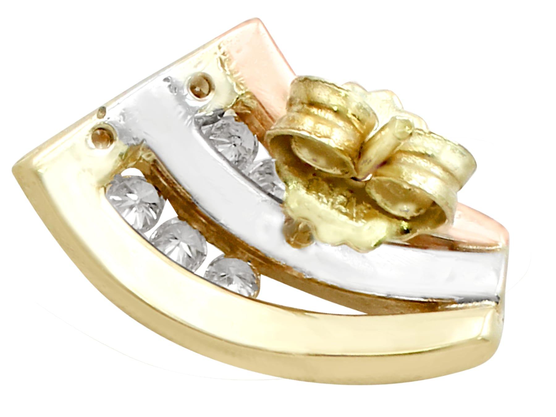 Ohrstecker aus Weiß- und Gelbgold mit Diamanten aus den 1960er Jahren im Angebot 1