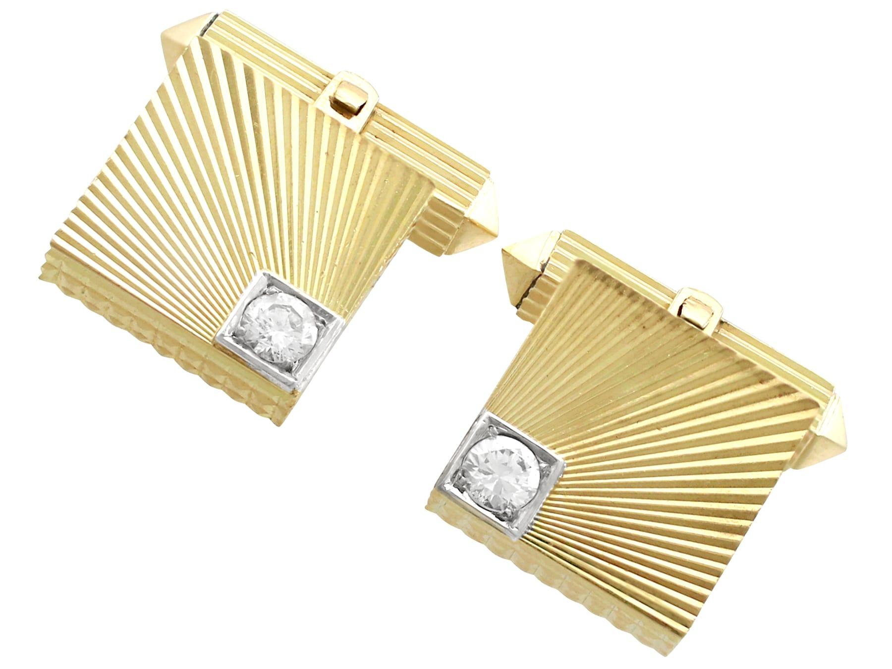 An impressive pair of vintage Belgian 0.52 carat diamond and 18 karat gold cufflinks; part of our diverse diamond jewelry and estate jewelry collections.

These fine and impressive vintage square cufflinks have been crafted in 18k yellow gold with