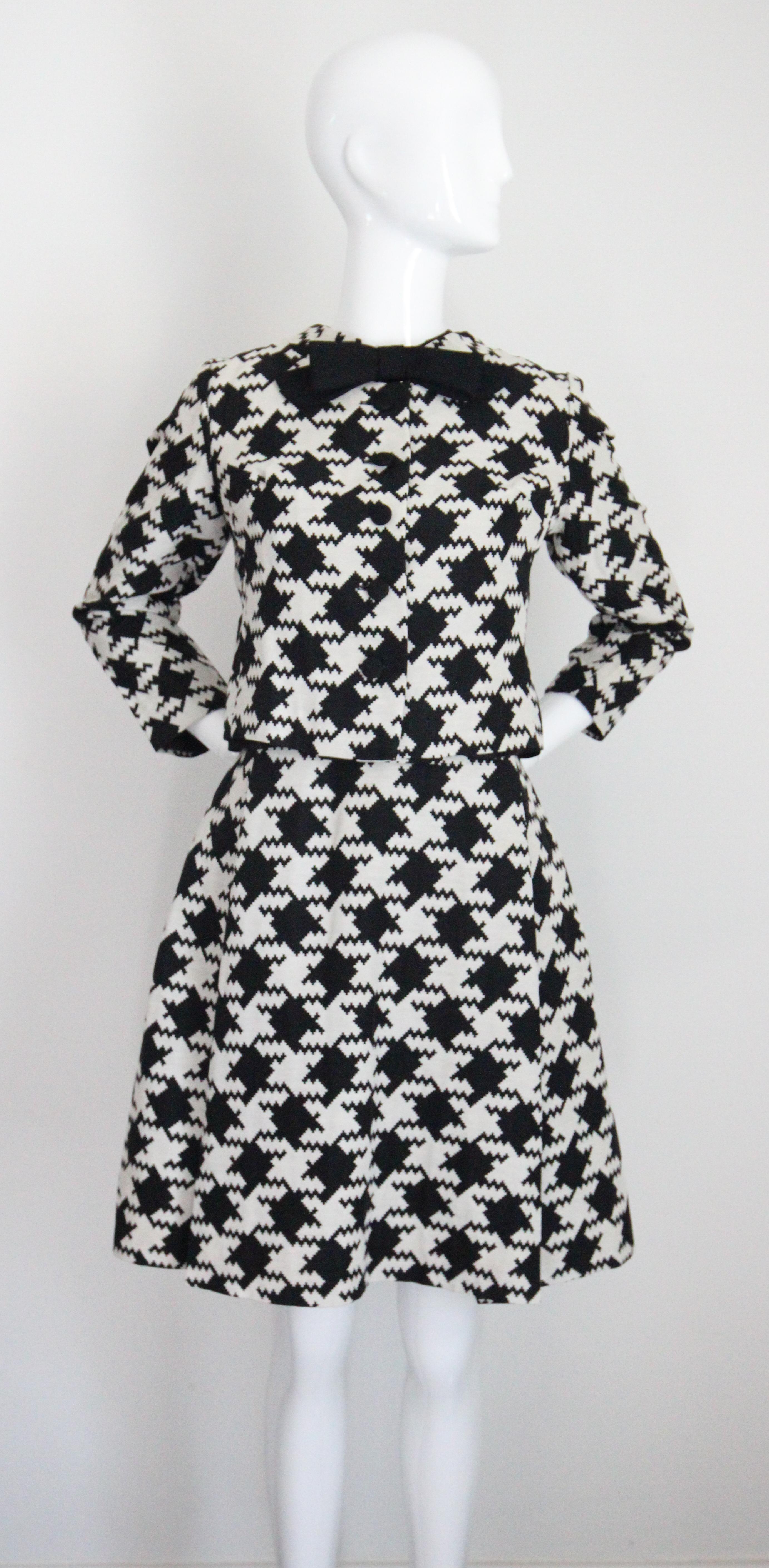 Vintage 1960's Dogtooth Dress & Jacket Set Alfred Werber Dress Suit UK 10 US 6 For Sale 5