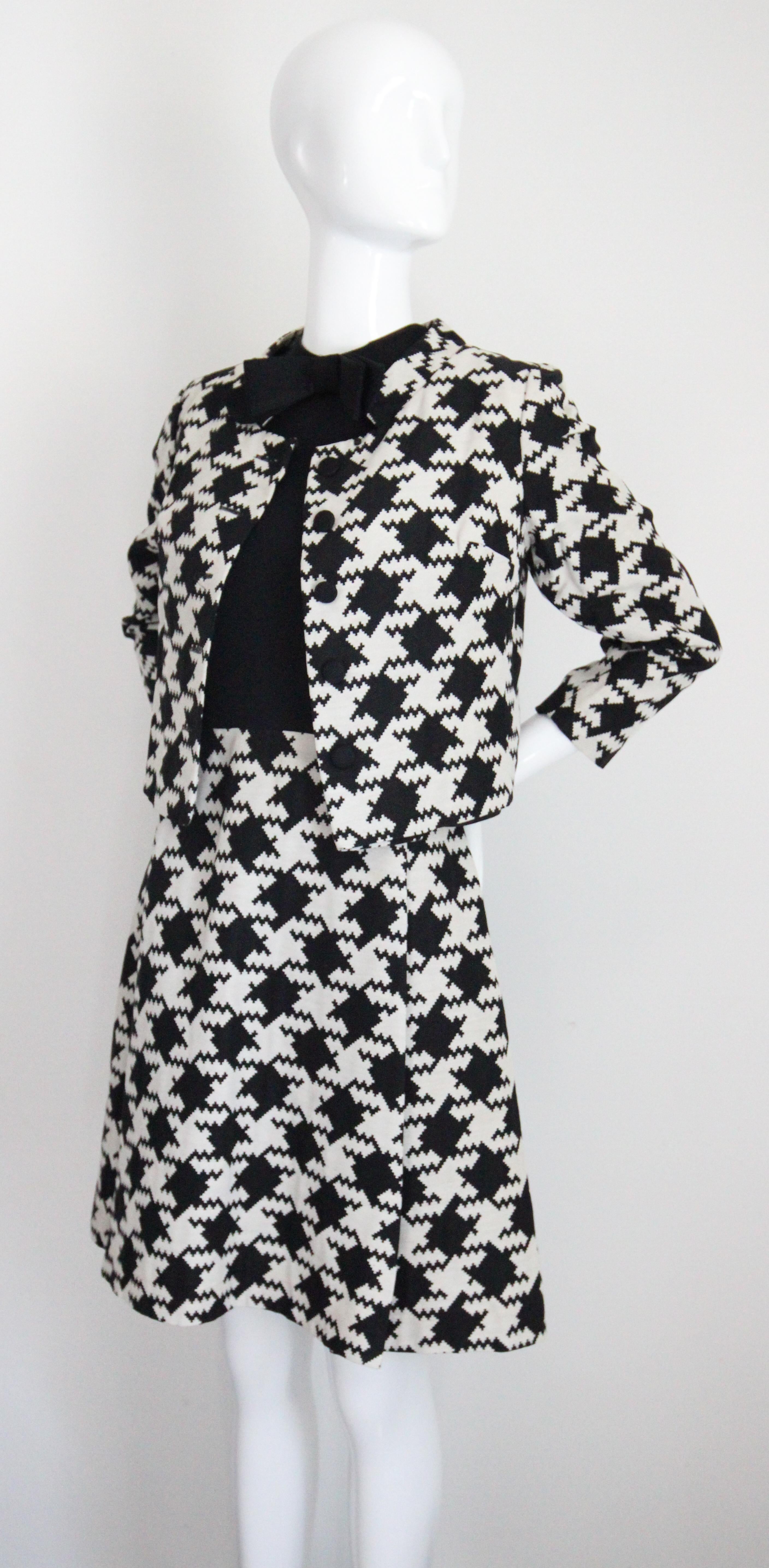 Vintage 1960's Dogtooth Dress & Jacket Set Alfred Werber Dress Suit UK 10 US 6 For Sale 7