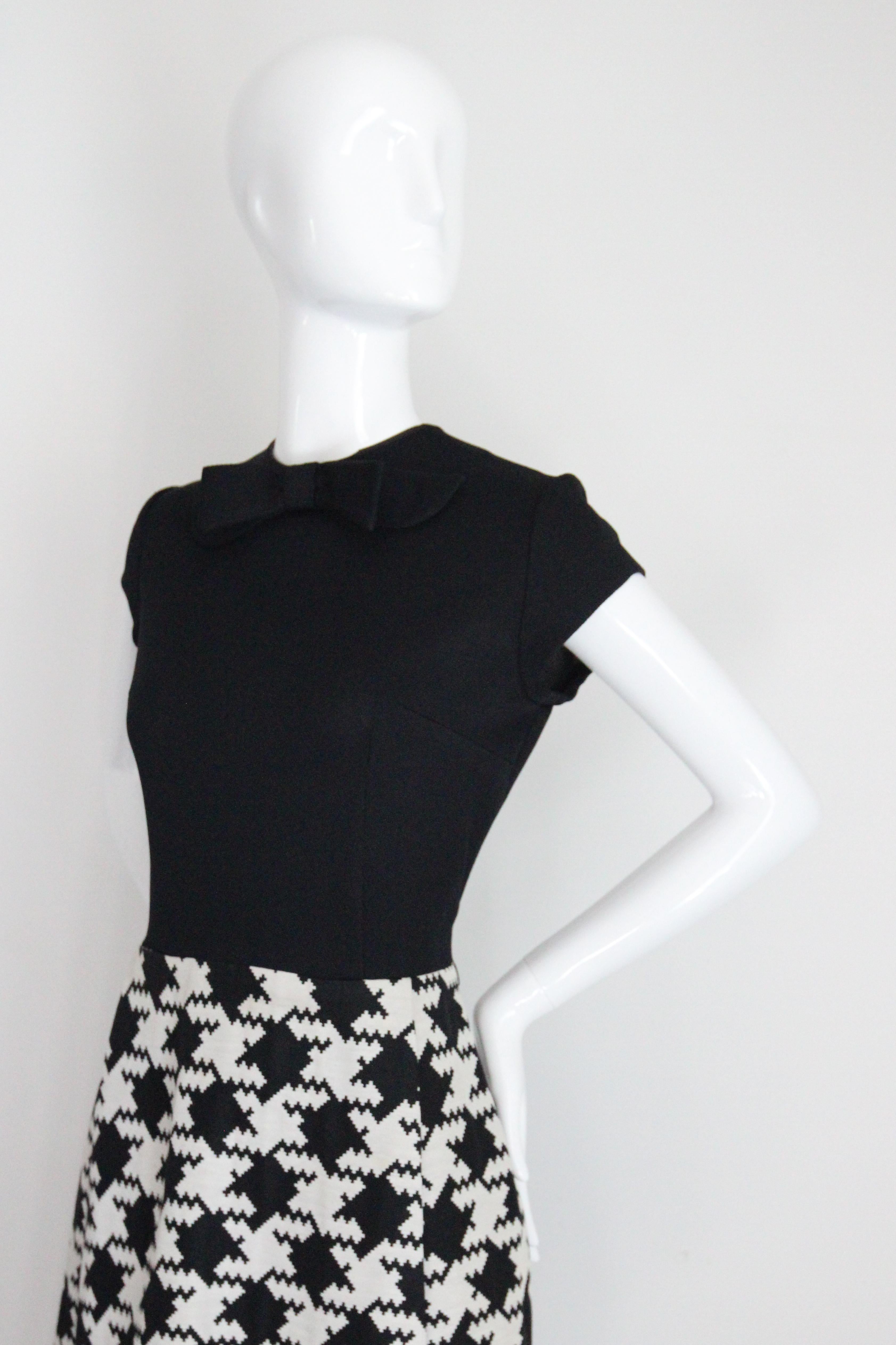 Vintage 1960's Dogtooth Dress & Jacket Set Alfred Werber Dress Suit UK 10 US 6 For Sale 3
