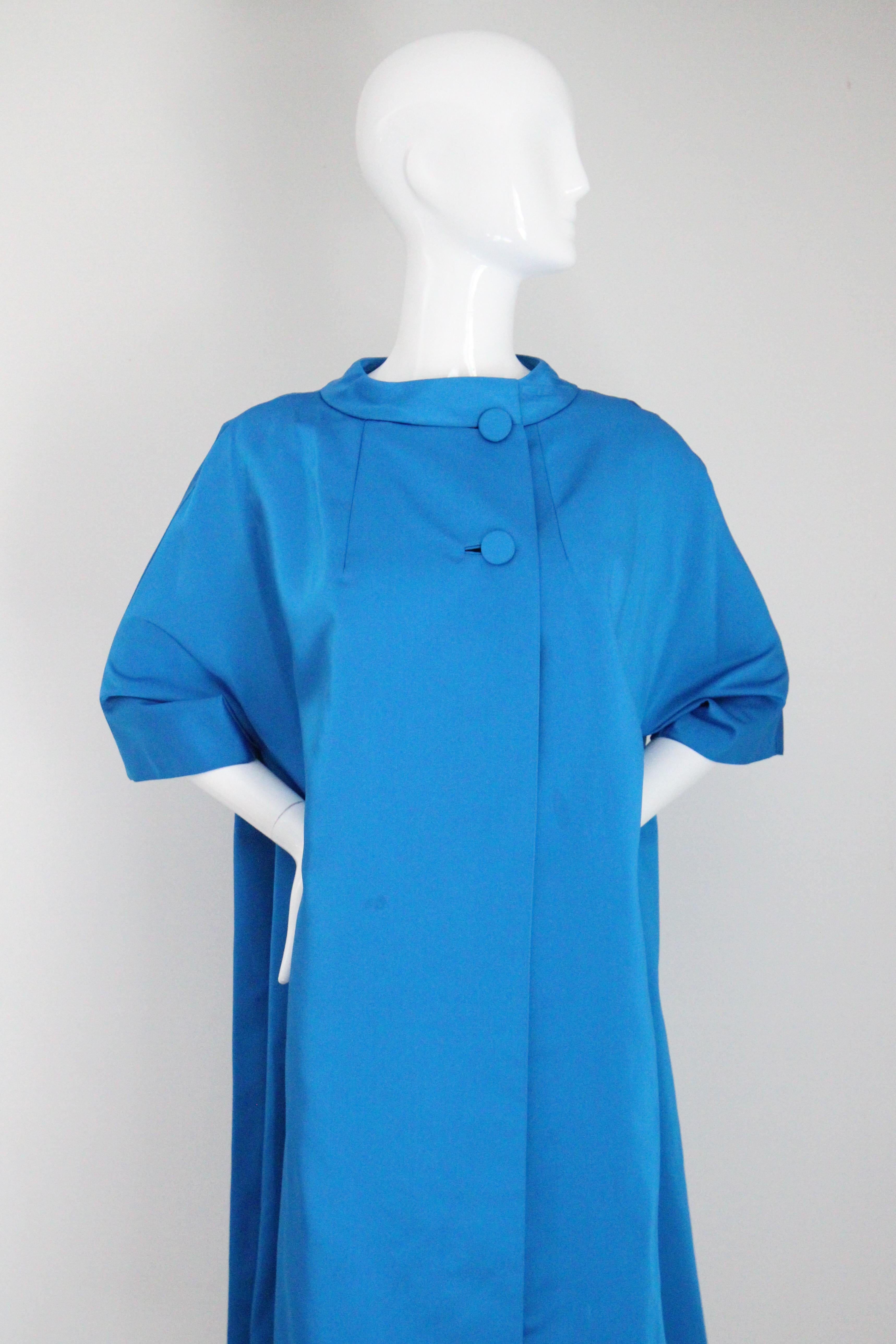 Plumífero vintage azul eléctrico de los años 60 Neiman Marcus UK 10-14 US 6-10 Azul en venta