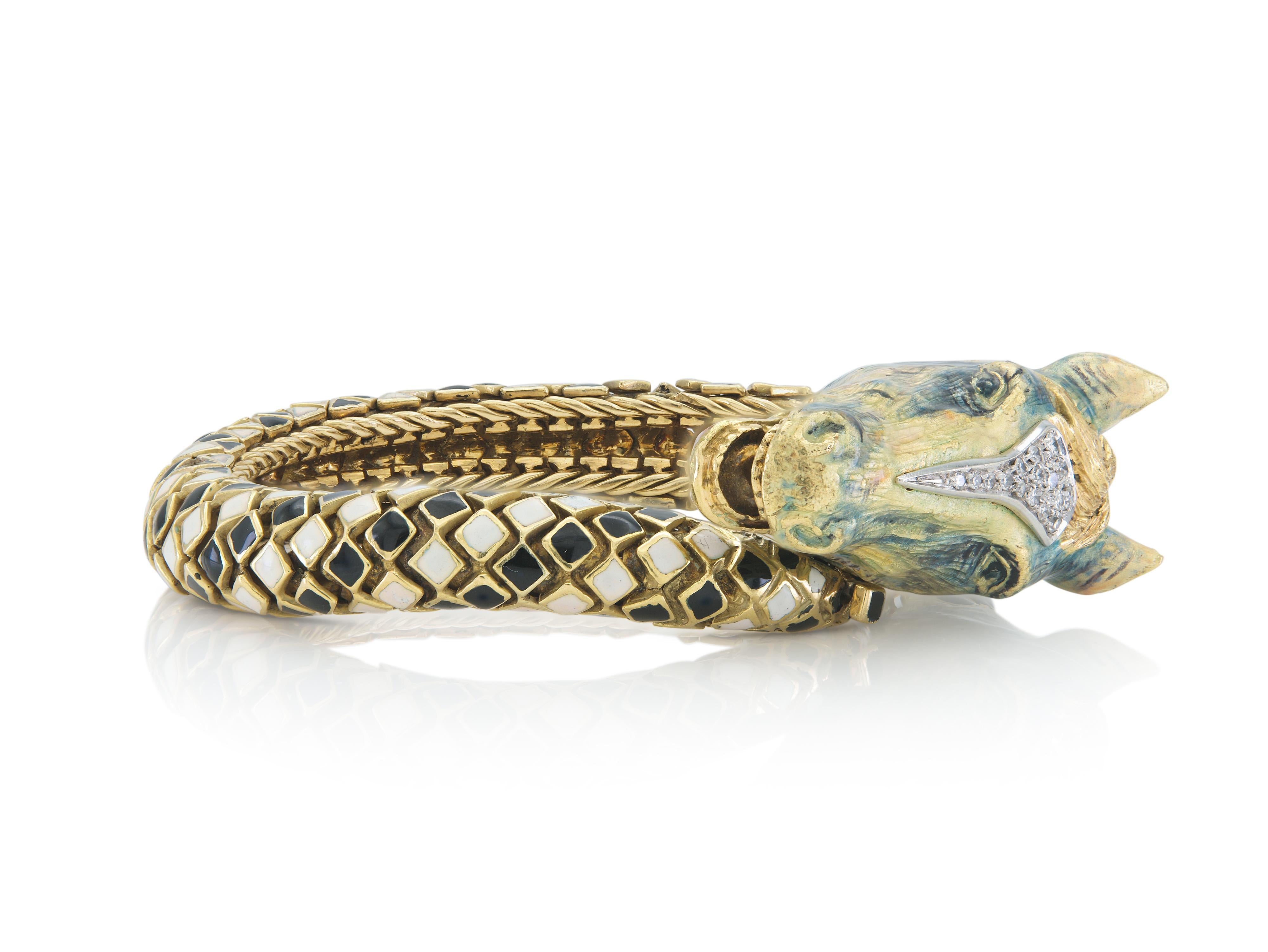 Pulsera vintage años 60 Caballo esmaltado con diamantes Corte único en venta