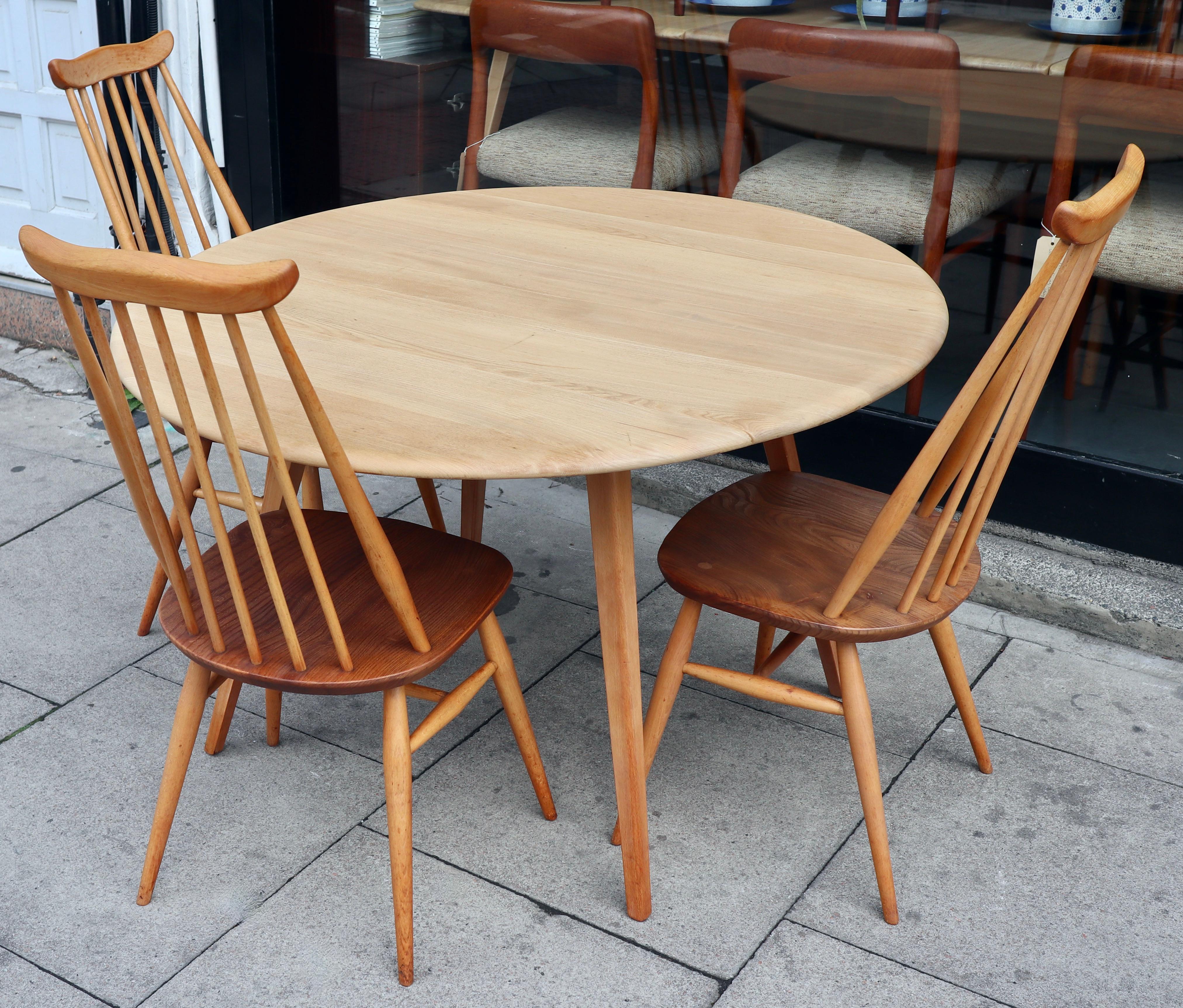 Vintage 1960s Ercol drop leaf Elmwood and Beech dining table For Sale 3