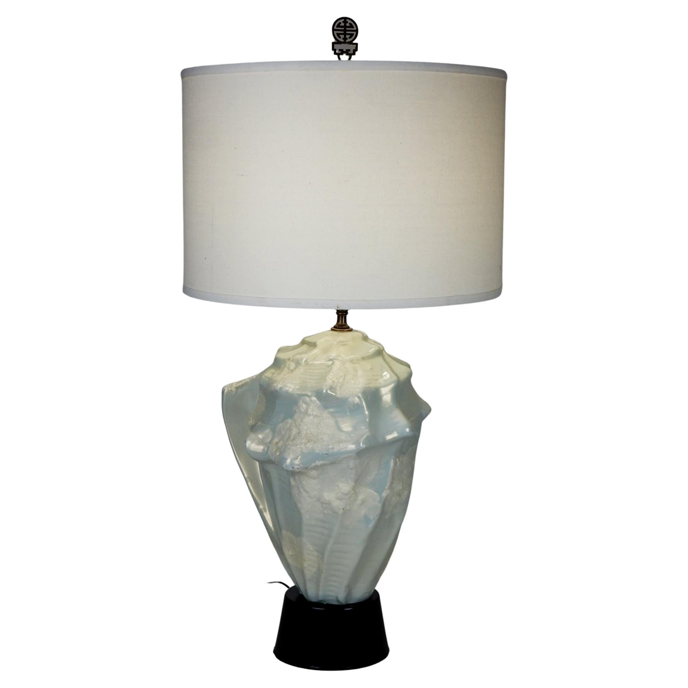 Vintage 1960s Faux Conch Shell Ceramic Table Lamp For Sale 2