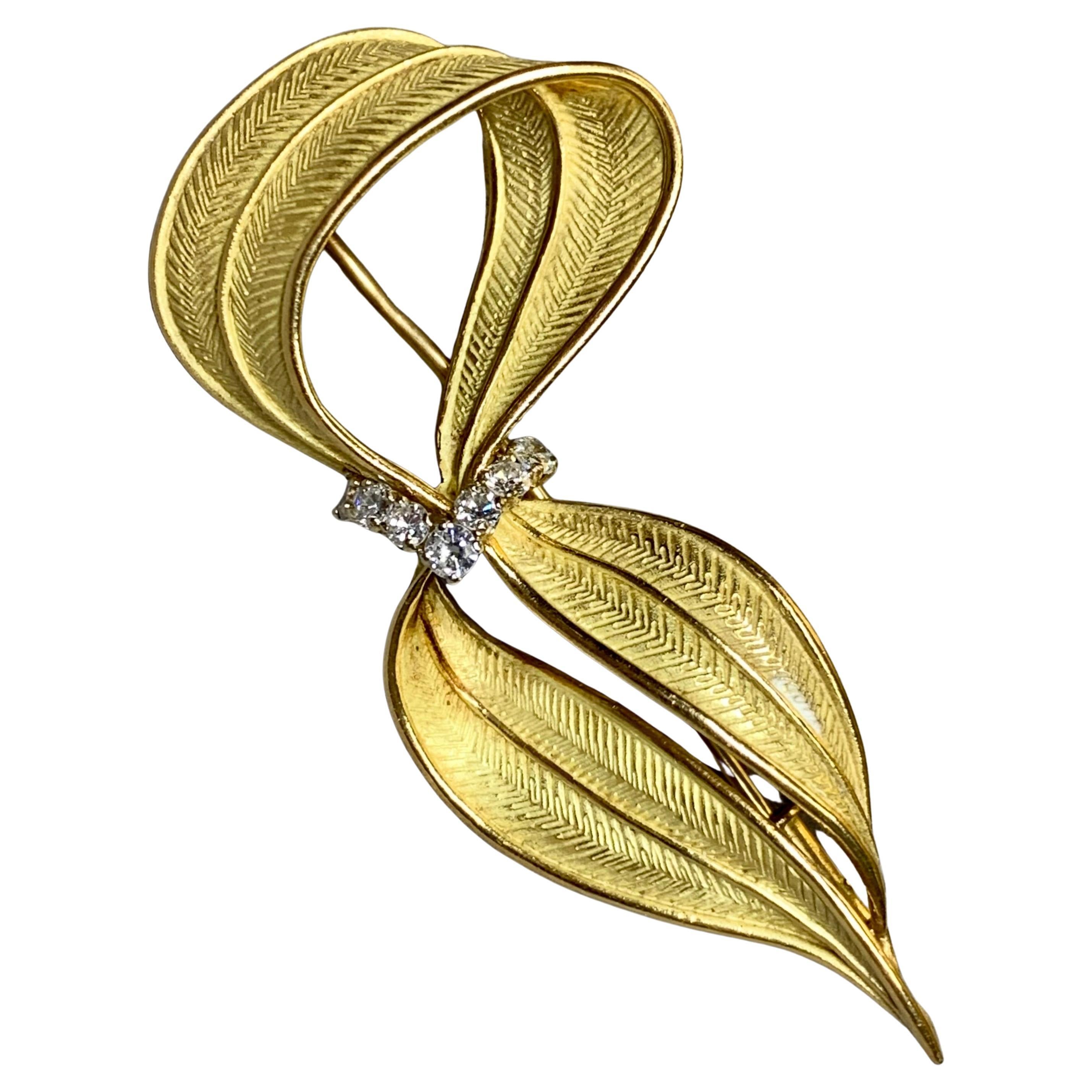 Vintage 1960’s FRENCH 18K Yellow Gold Diamond Textured Leaf Brooch Pin