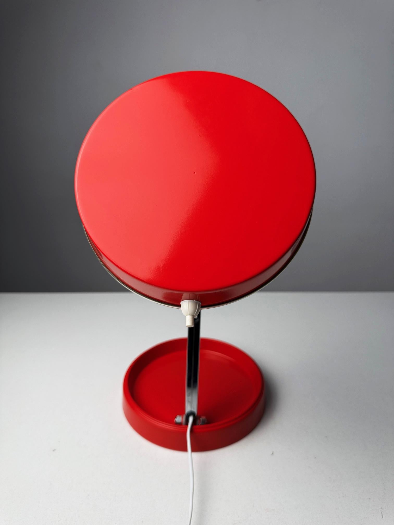 Milieu du XXe siècle Lampe de bureau pliable G.E.I. vintage des années 1960 - Design moderne du milieu du siècle dernier en vente