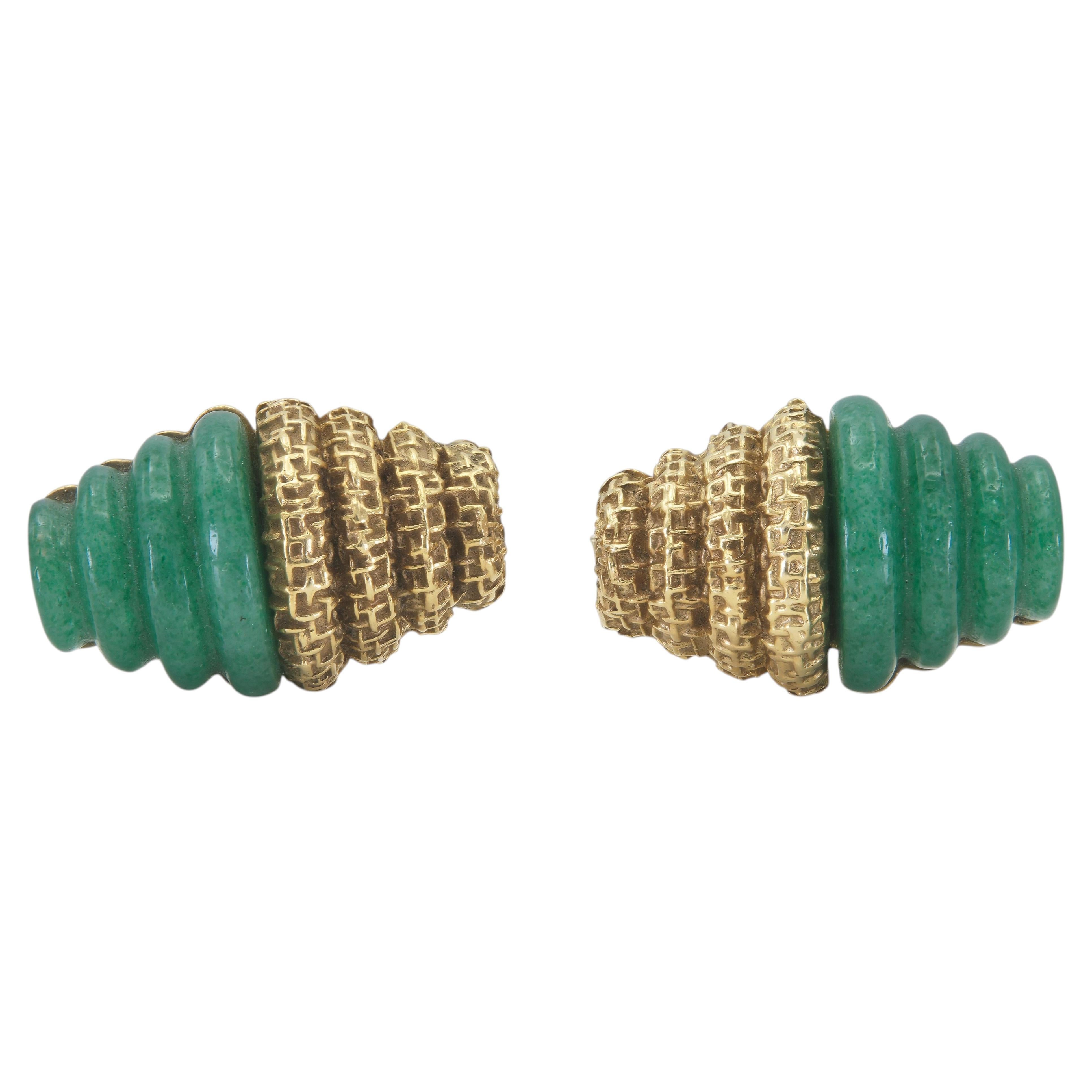 Vintage 1960s Gold and Carved Jade Cufflinks For Sale