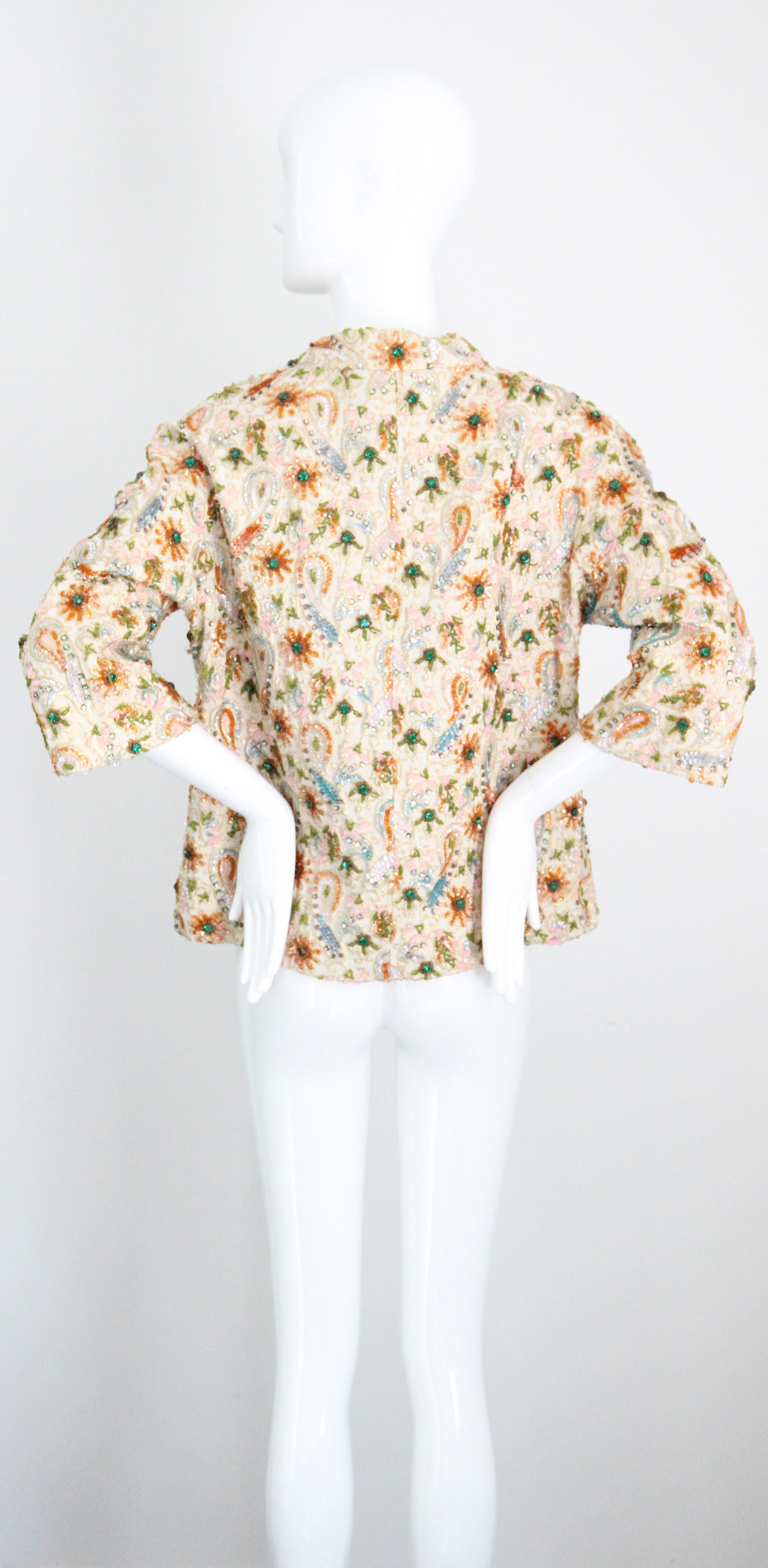 Vintage 1960s gold brocade beaded jacket vintage 1960s sequin jacket UK 14 US 10 en venta 4