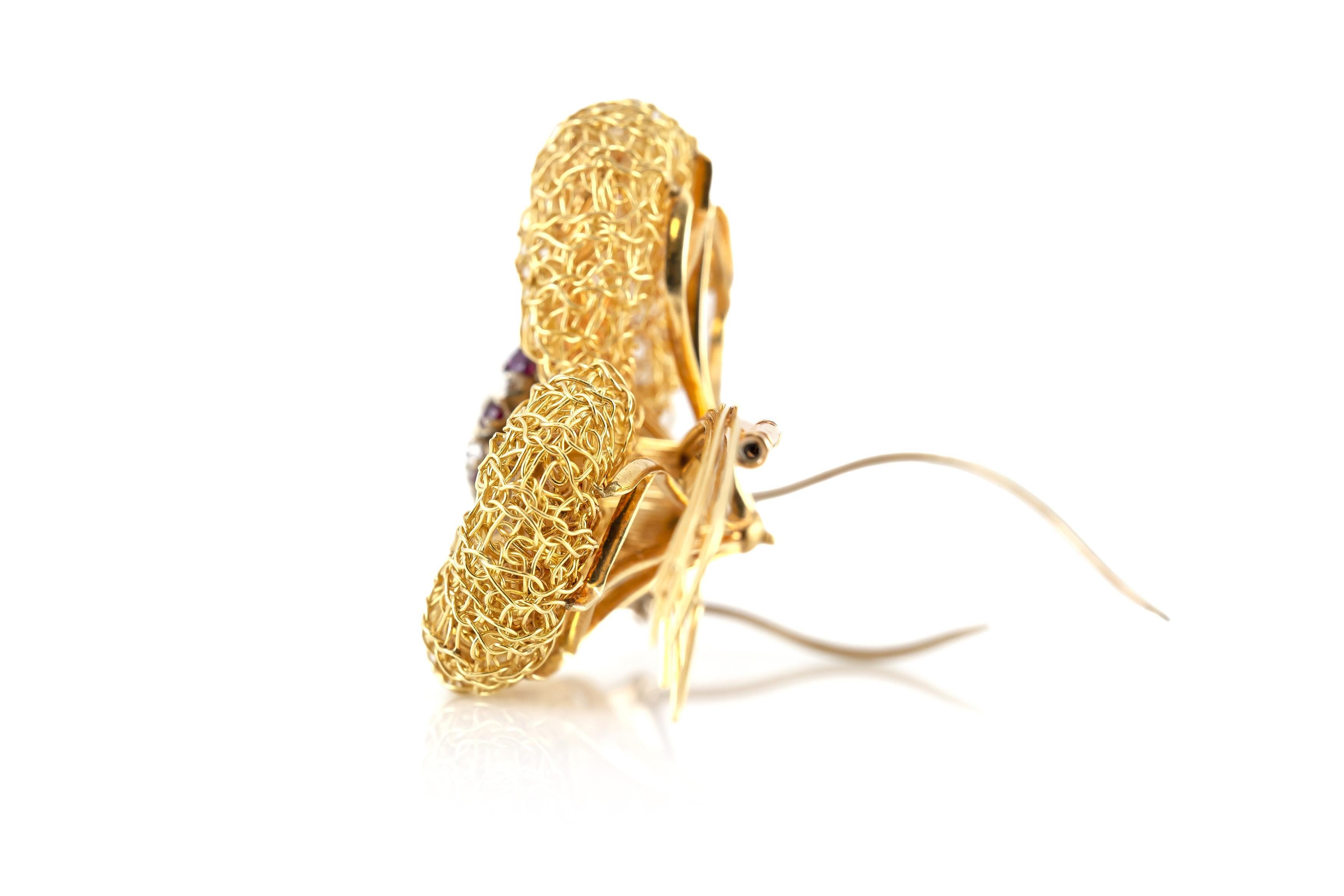 Finely crafted in 18k yellow gold with Round Brilliant cut Diamonds weighing approximately a total of 0.60 carat and Round cut Rubies weighing approximately a total of 0.65 carat.
Circa 1960s
3 x 2 inches