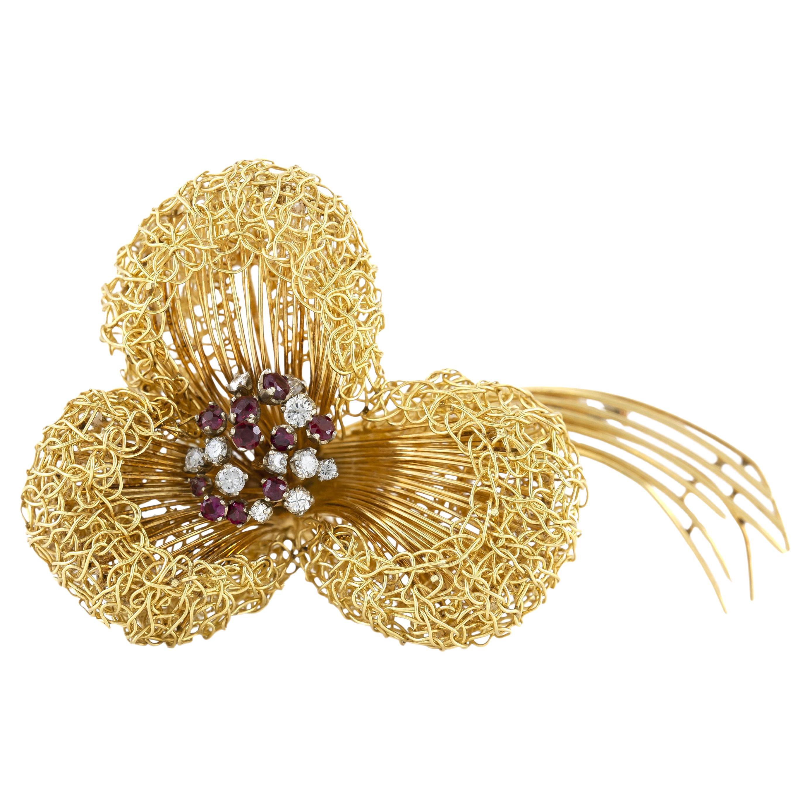 Vintage 1960s Gold Flower Brooch with Rubies and Diamonds For Sale