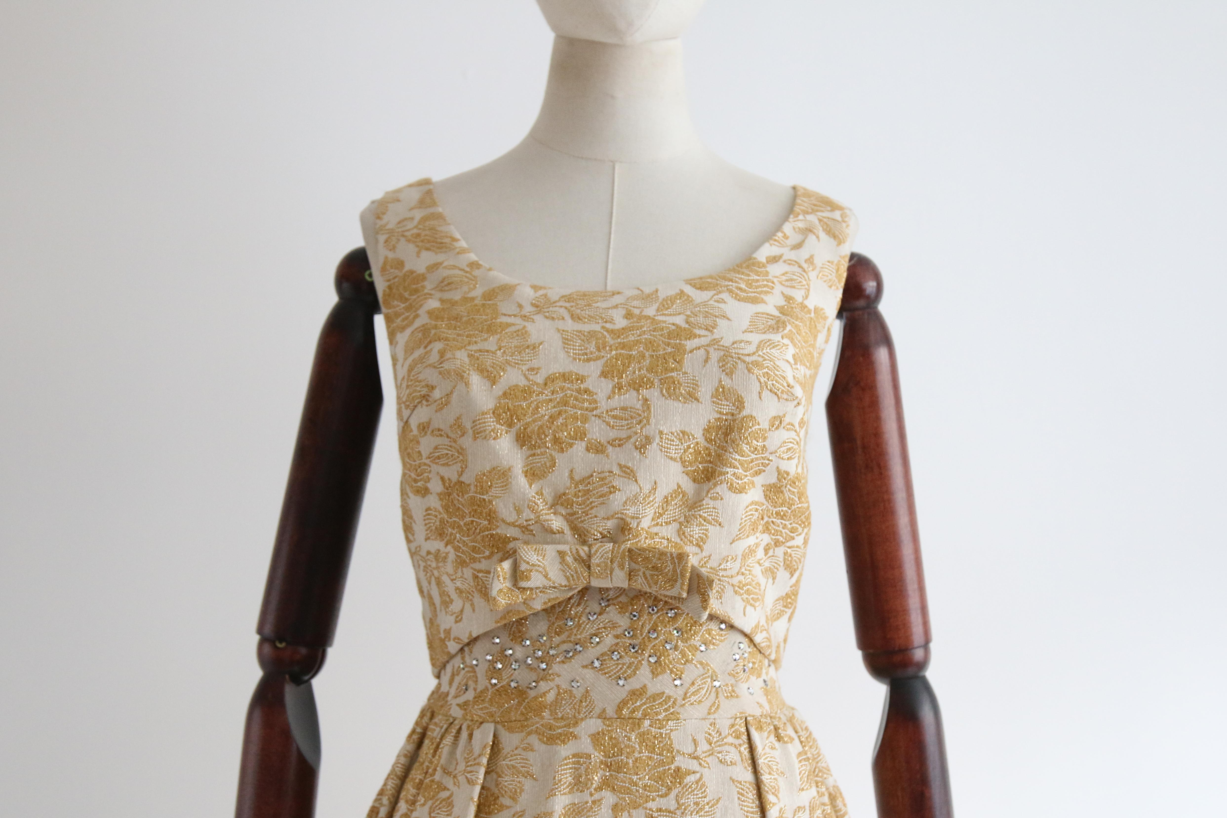  Vintage 1960's Gold Lurex Brocade & Rhinestone Evening Gown UK 8 US 4 In Good Condition For Sale In Cheltenham, GB