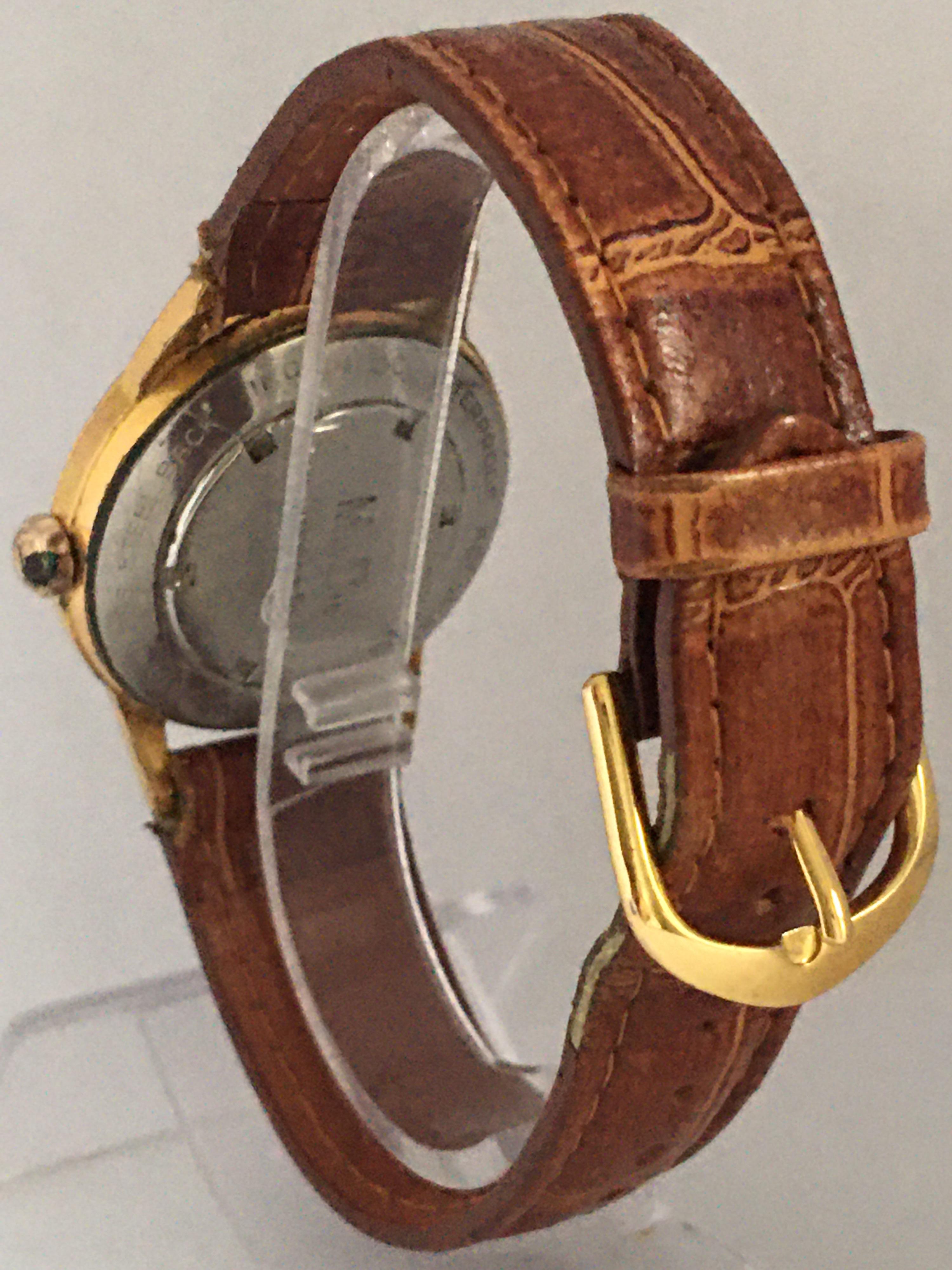 Vintage 1960s Gold Platte und Edelstahl MuDu 25 Juwelen Doublematic Uhr im Angebot 2