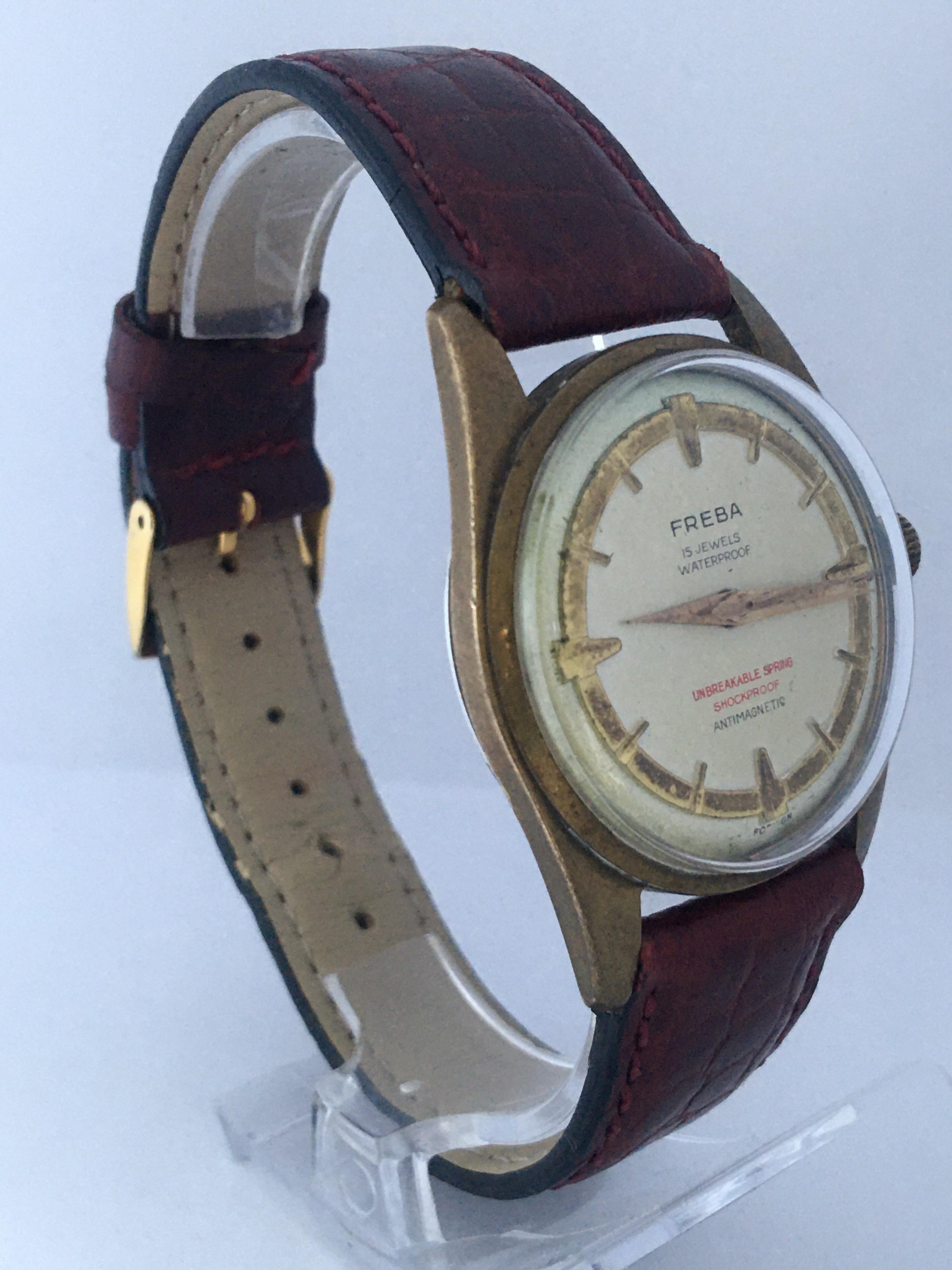 Vintage 1960s Gold-Plated and Stainless Steel Back Mechanical Watch For Sale 7