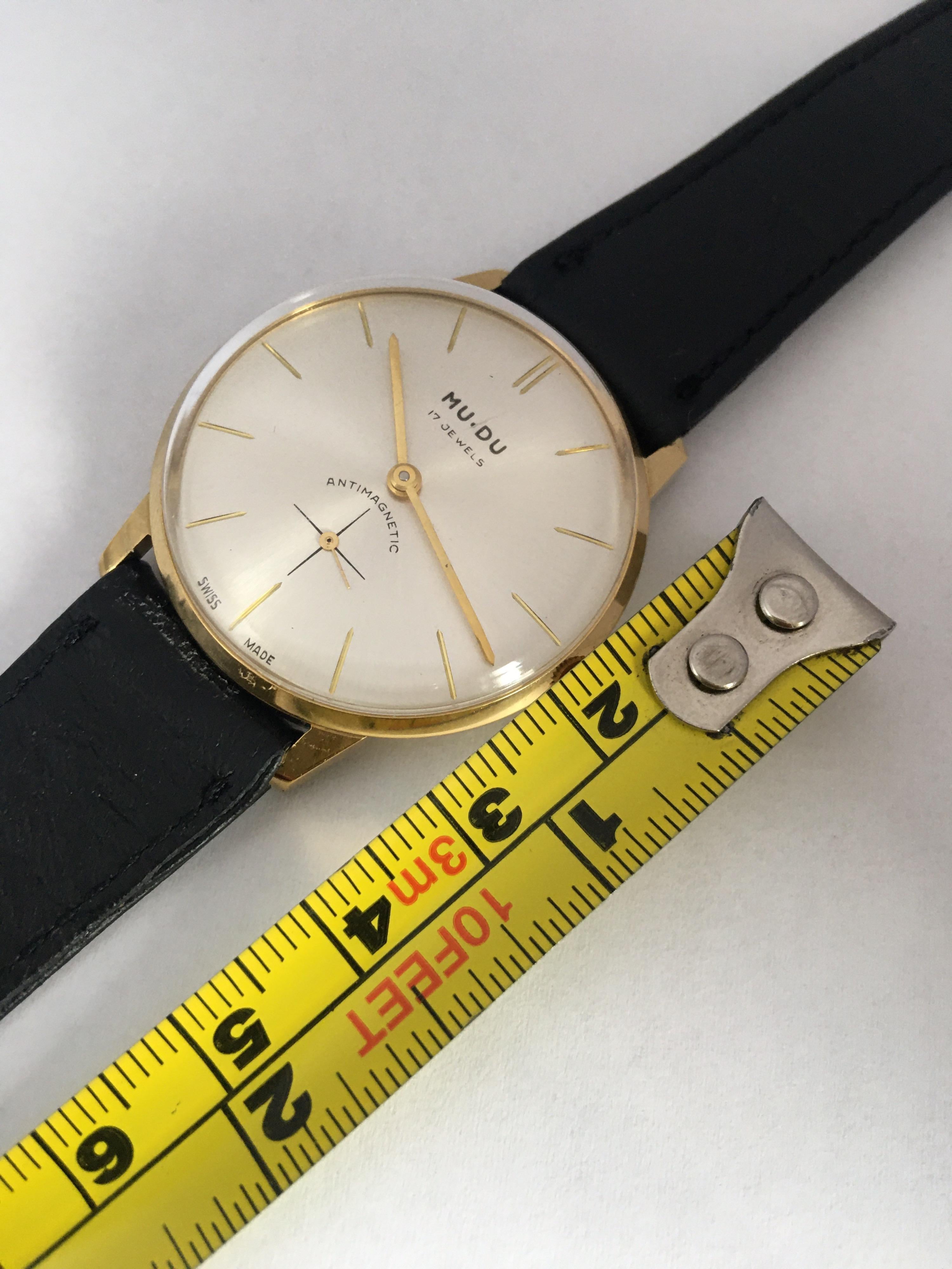 Vintage 1960s Gold-Plated and Stainless Steel Back Swiss Mechanical Watch 3