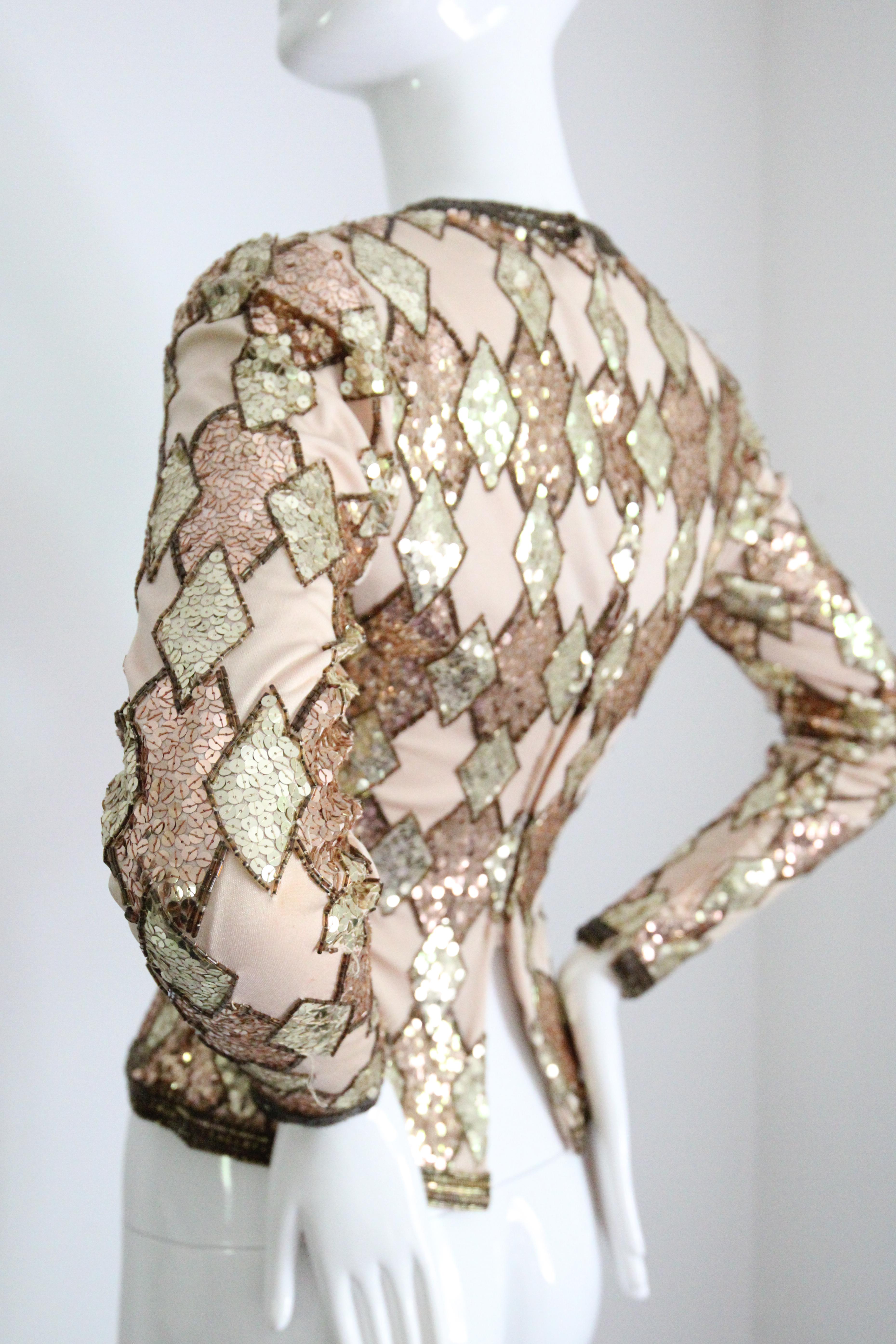 Vintage 1960s gold sequin beaded blouse 1960s jersey beaded top UK 8 US 4 in vendita 4