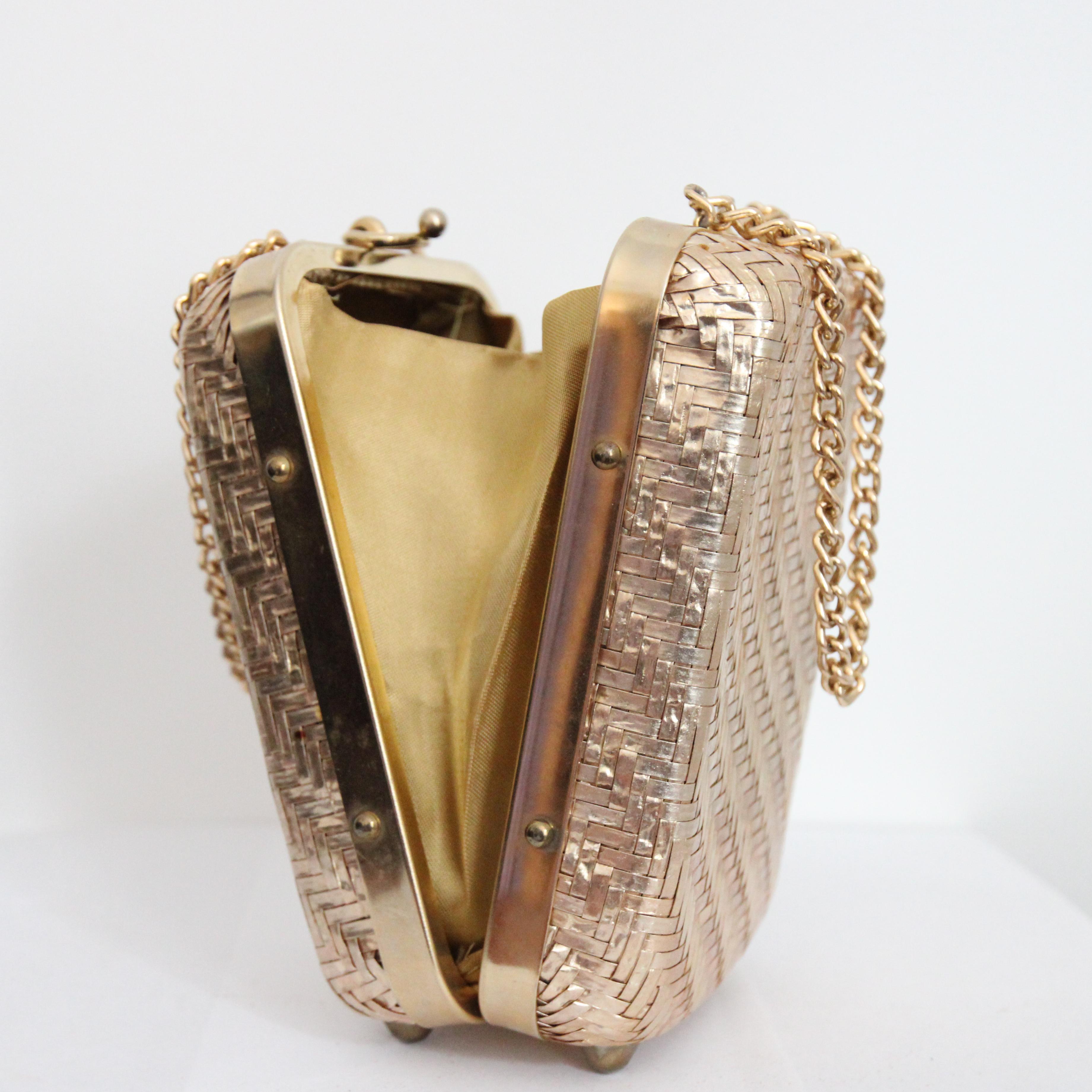 Vintage 1960's Bolso Caja Tejido Dorado Patrón Chevron Original Bolso Italiano años sesenta en venta 1