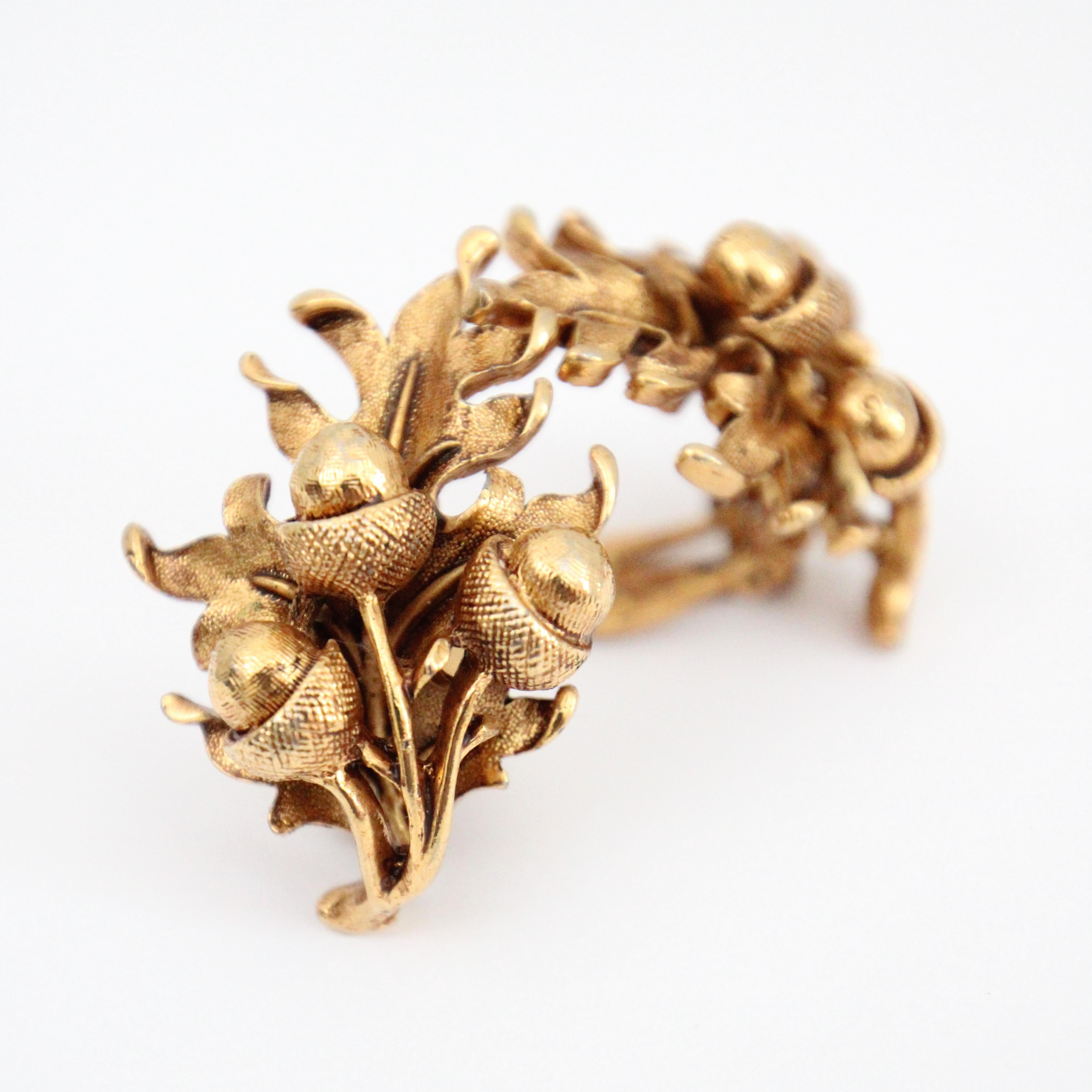 Vintage 1960's goldene Eichel Clip auf Ohrringe 1960s Eichel Schmuck Ohrringe (Retro) im Angebot